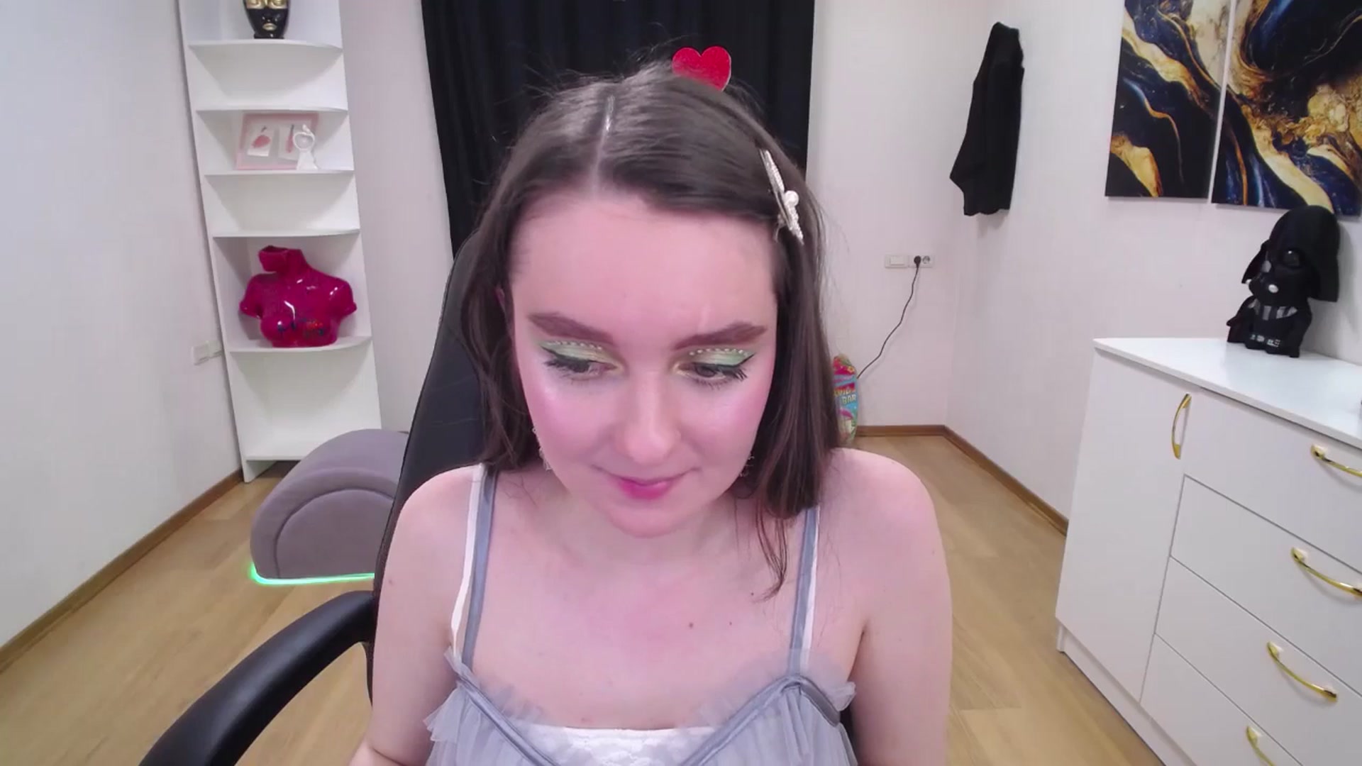 Gallery image thumbnail from Milim_Nava's myfreecams stream on, 05/08/2025, 09:20 image 2 of 20