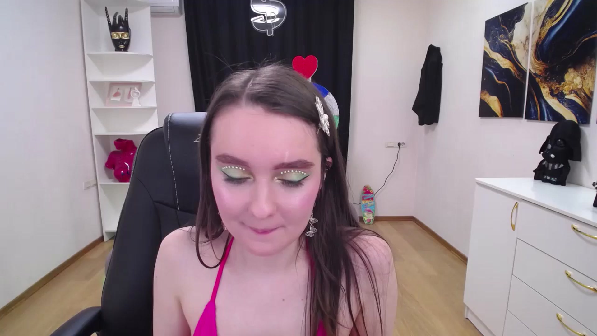 Gallery image thumbnail from Milim_Nava's myfreecams stream on, 05/08/2025, 09:54 image 2 of 20