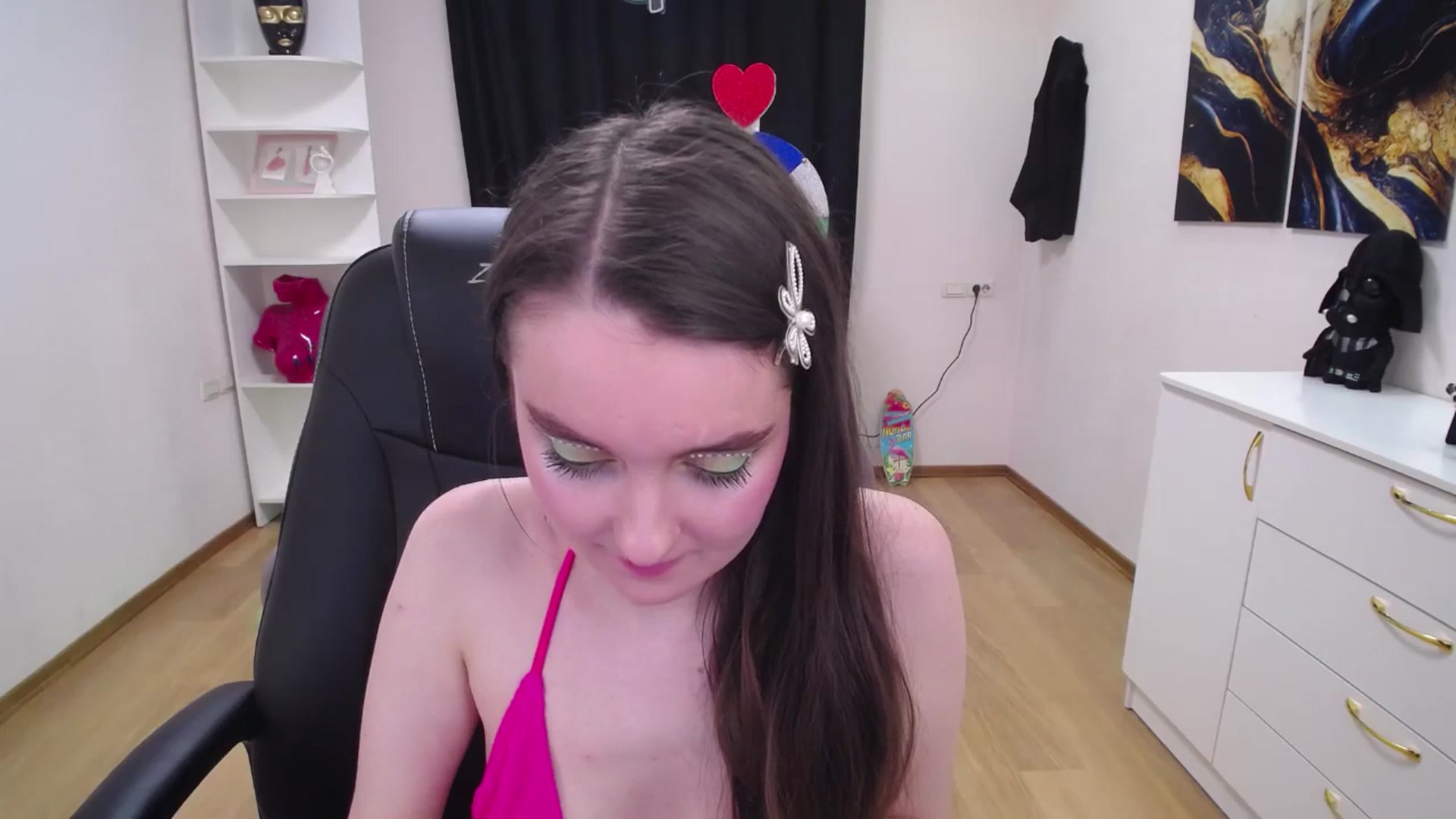 Gallery image thumbnail from Milim_Nava's myfreecams stream on, 05/08/2025, 09:54 image 5 of 20