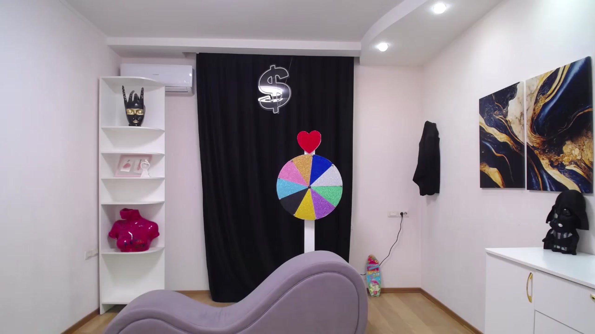 Gallery image thumbnail from Milim_Nava's myfreecams stream on, 05/08/2025, 11:38 image 16 of 20