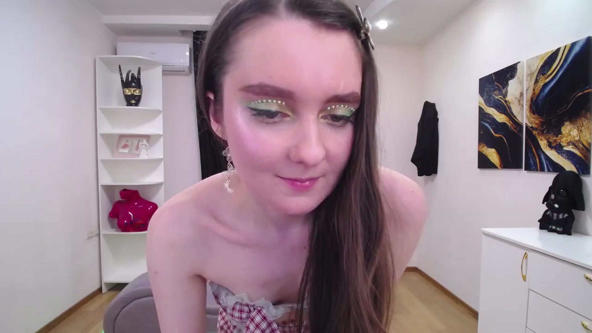 Gallery image thumbnail from Milim_Nava's myfreecams stream on, 05/08/2025, 11:56 image 2 of 20