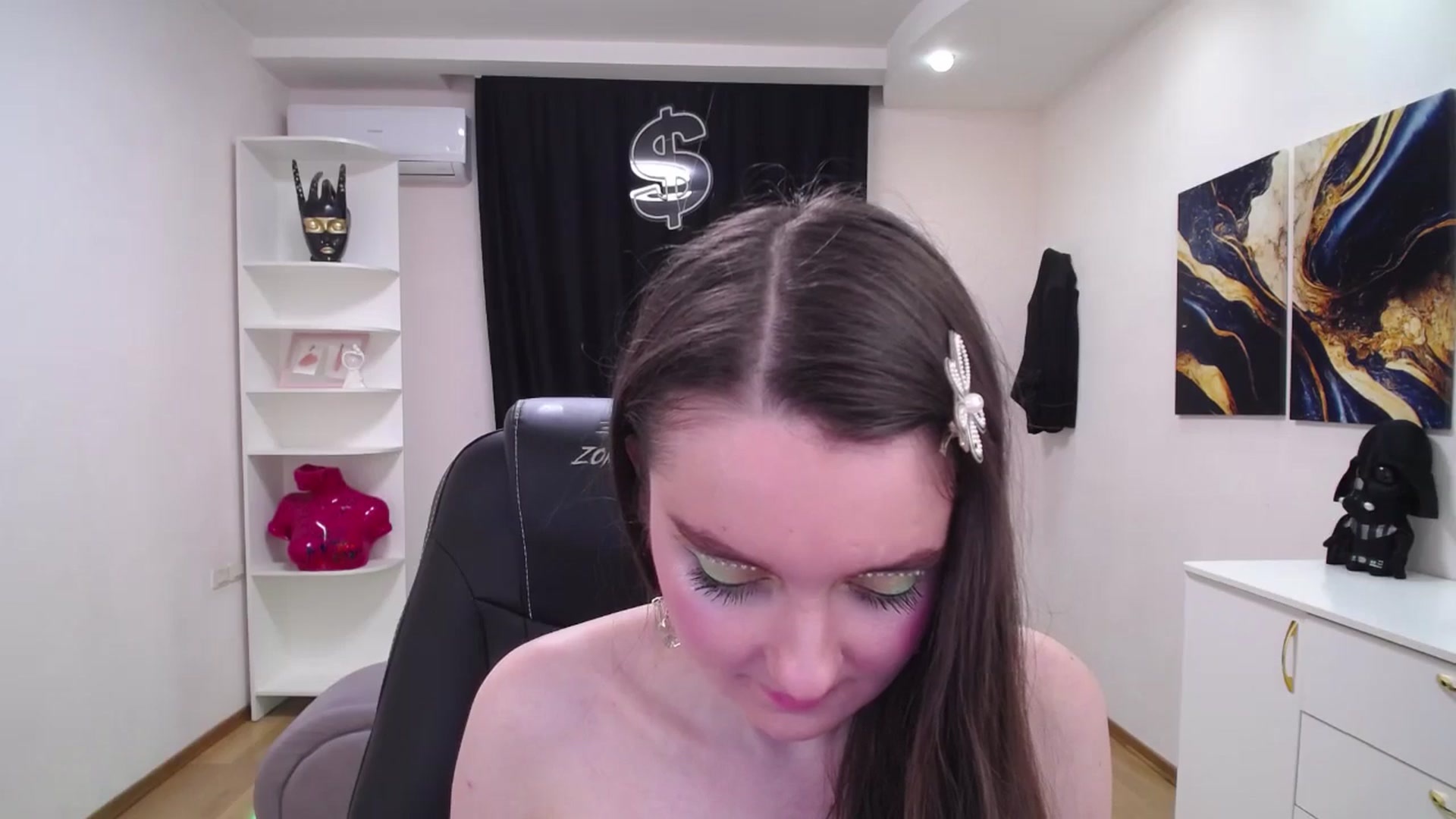 Gallery image thumbnail from Milim_Nava's myfreecams stream on, 05/08/2025, 11:56 image 6 of 20