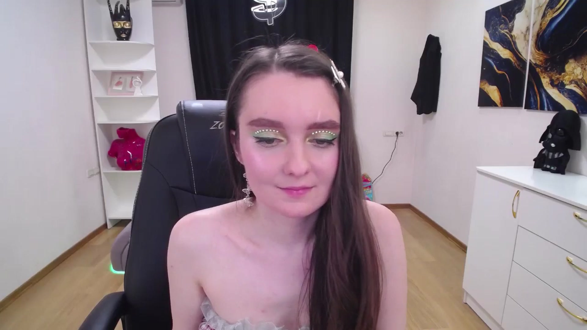 Gallery image thumbnail from Milim_Nava's myfreecams stream on, 05/08/2025, 11:56 image 17 of 20