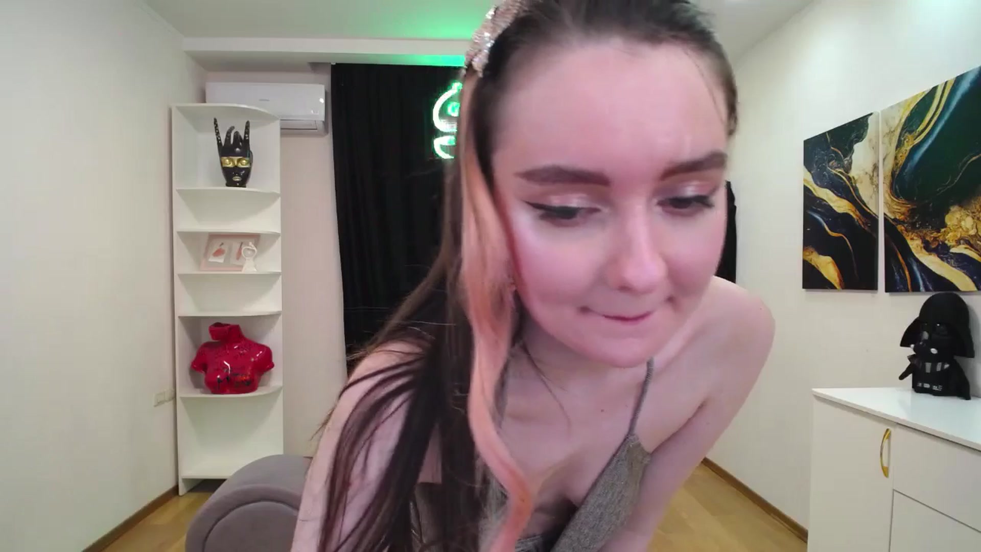 Gallery image thumbnail from Milim_Nava's myfreecams stream on, 05/10/2025, 21:30 image 14 of 20