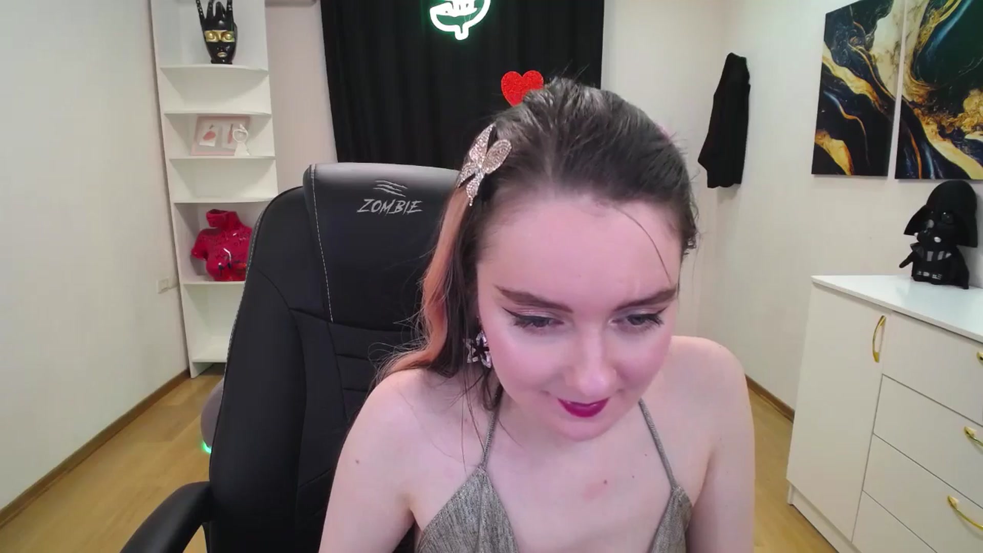 Gallery image thumbnail from Milim_Nava's myfreecams stream on, 05/10/2025, 21:30 image 16 of 20