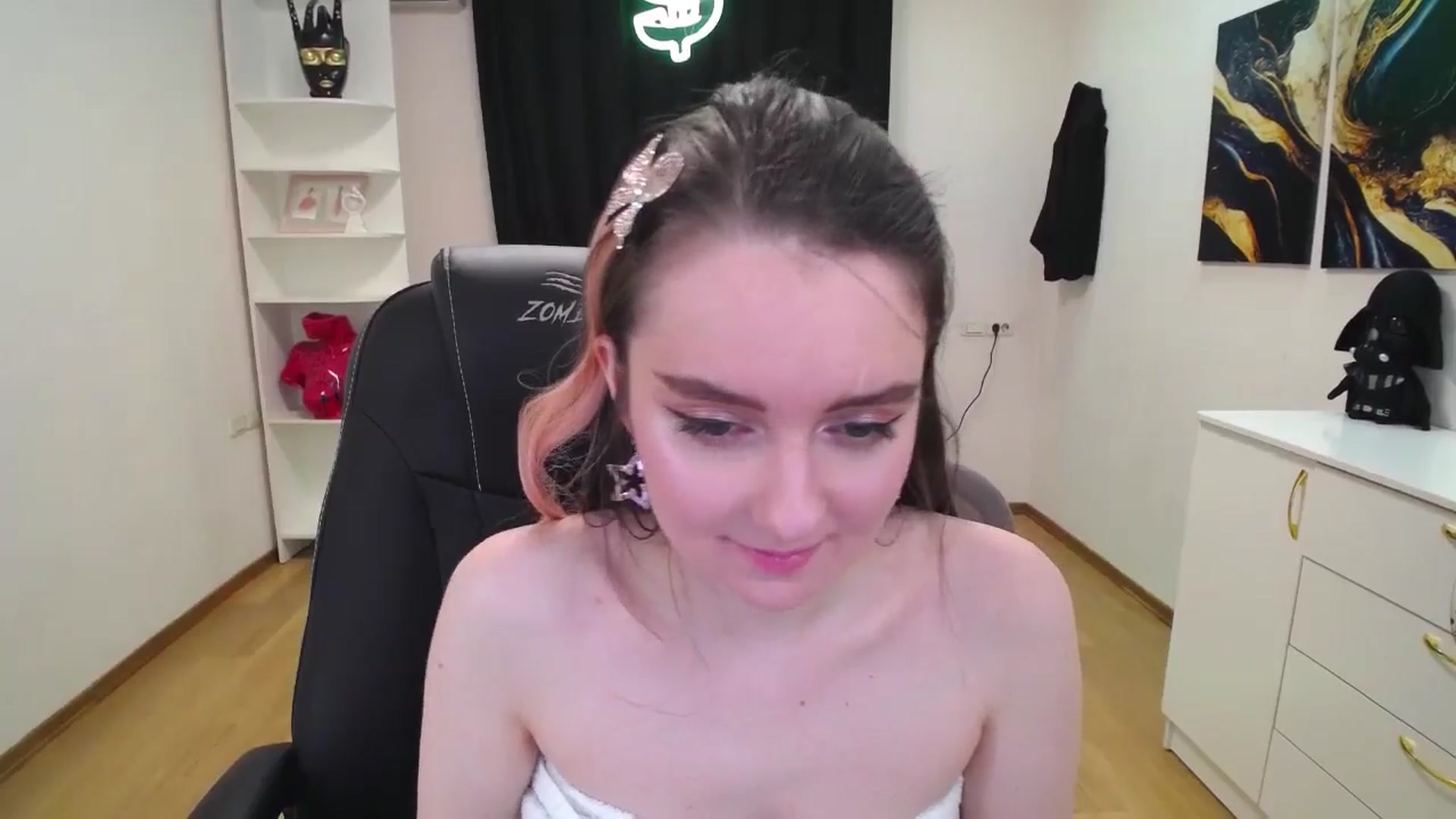 Gallery image thumbnail from Milim_Nava's myfreecams stream on, 05/10/2025, 23:49 image 11 of 20