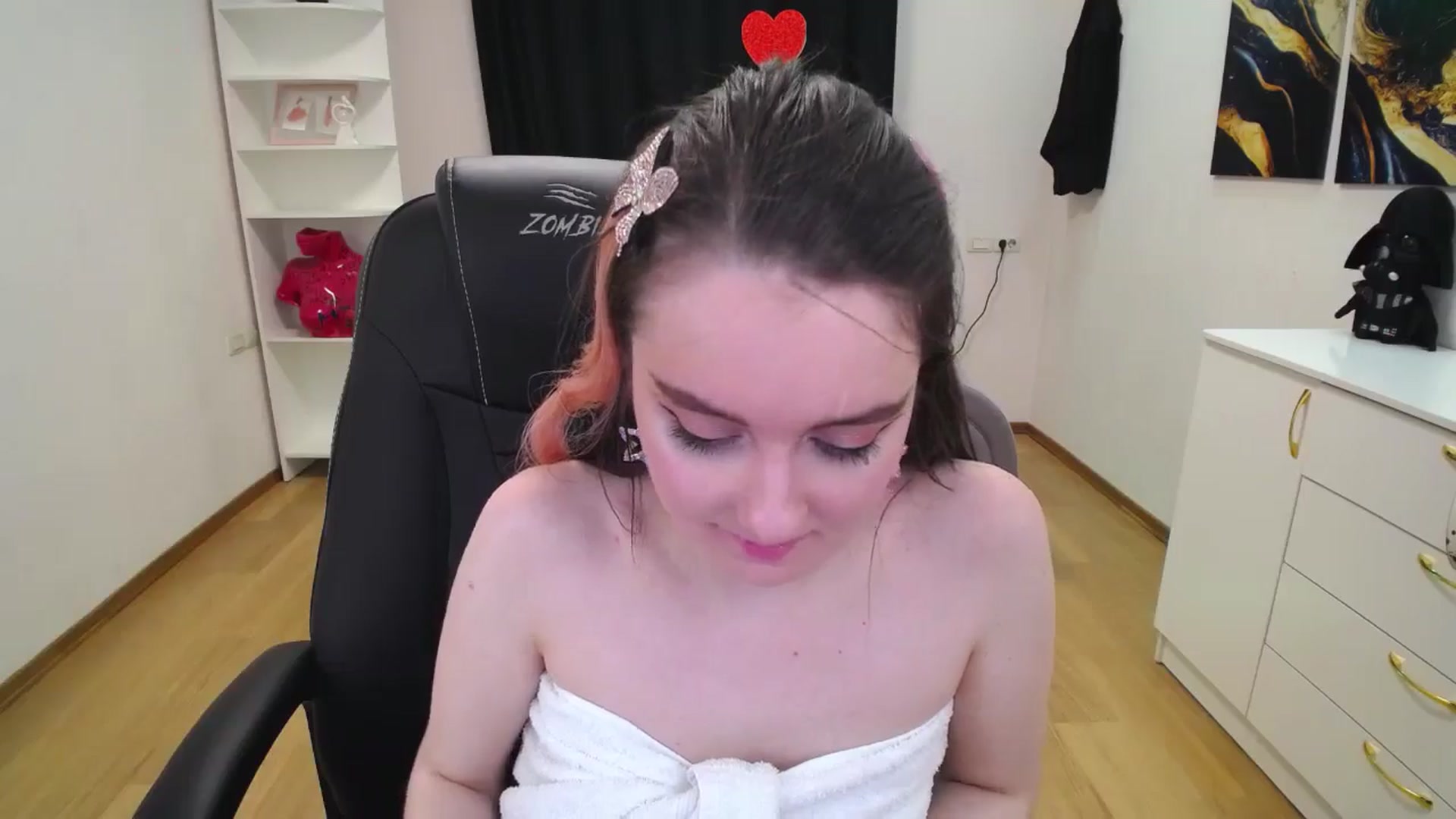 Gallery image thumbnail from Milim_Nava's myfreecams stream on, 05/10/2025, 23:49 image 18 of 20