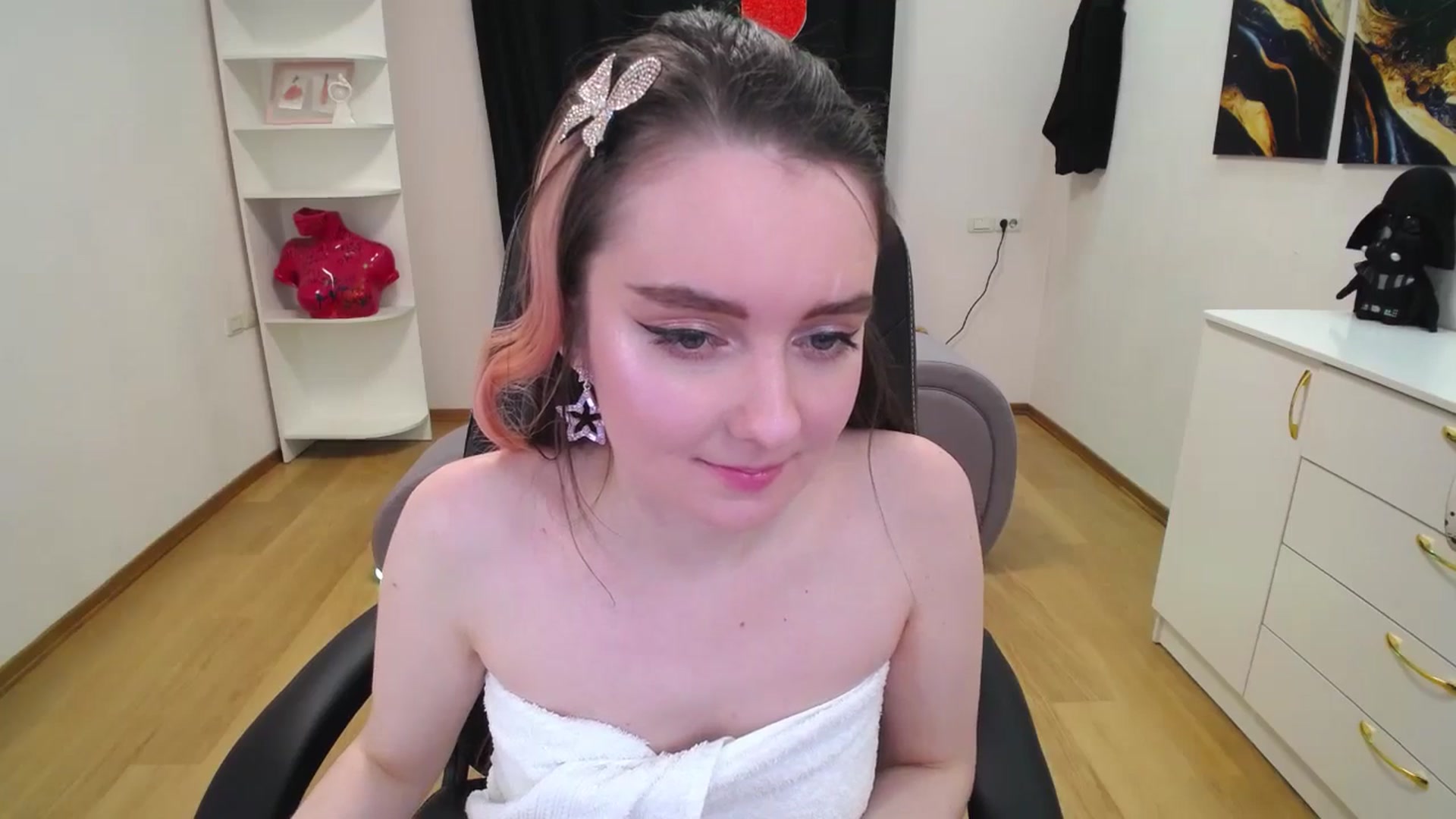 Gallery image thumbnail from Milim_Nava's myfreecams stream on, 05/10/2025, 23:49 image 3 of 20