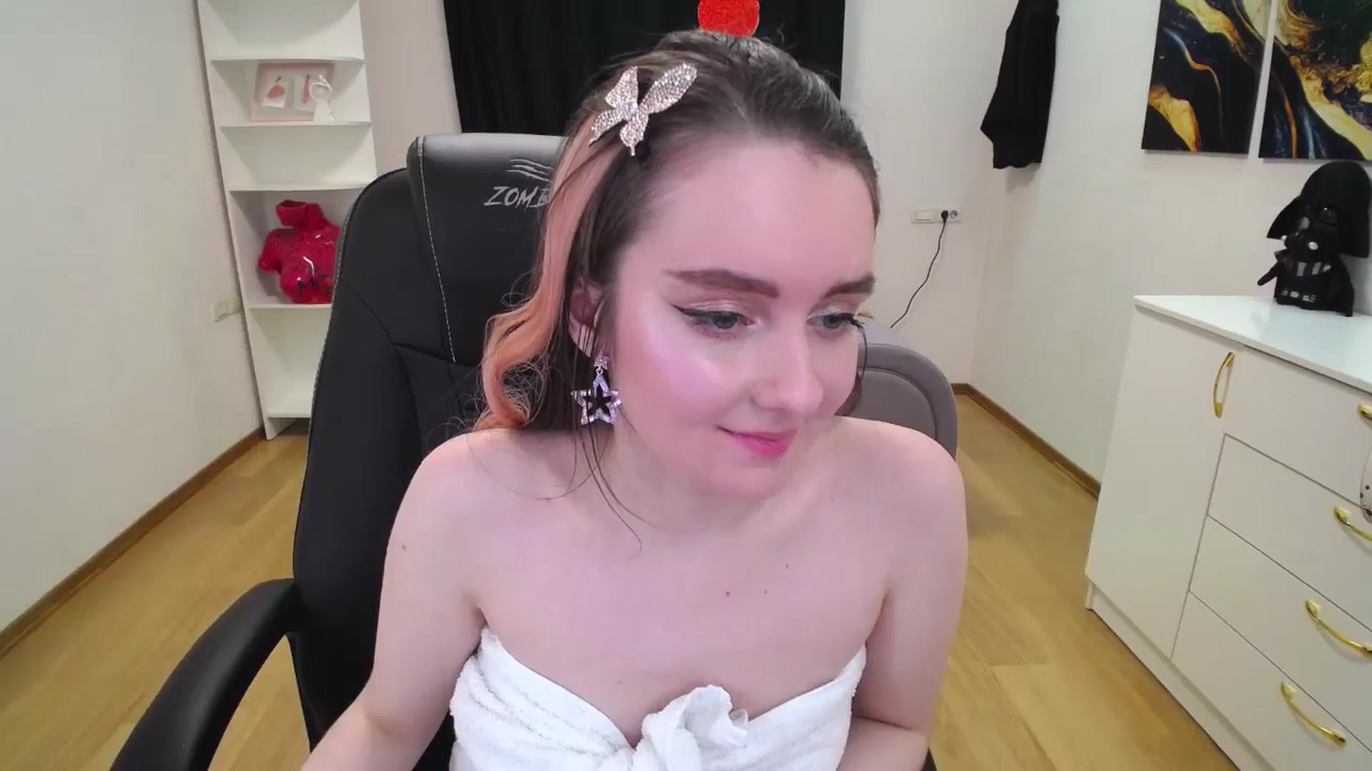 Gallery image thumbnail from Milim_Nava's myfreecams stream on, 05/10/2025, 23:49 image 7 of 20