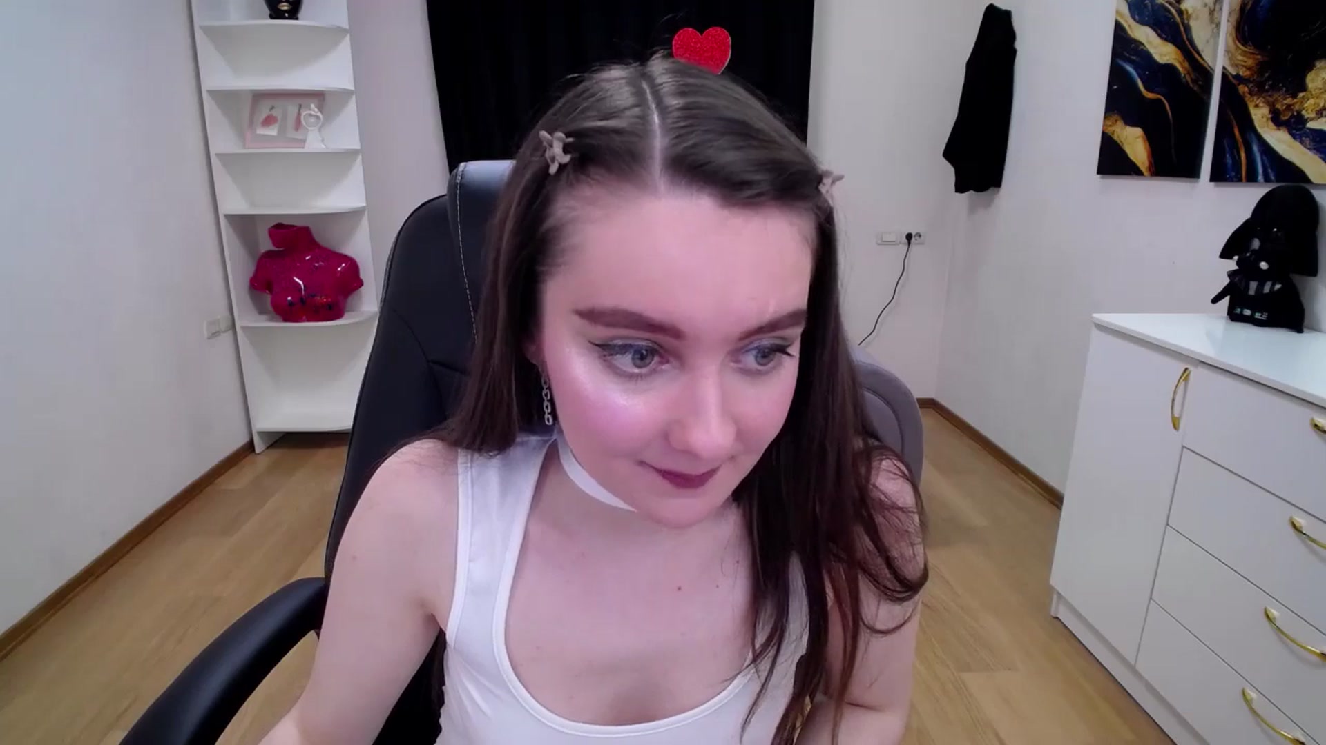 Gallery image thumbnail from Milim_Nava's myfreecams stream on, 05/13/2025, 08:00 image 13 of 20