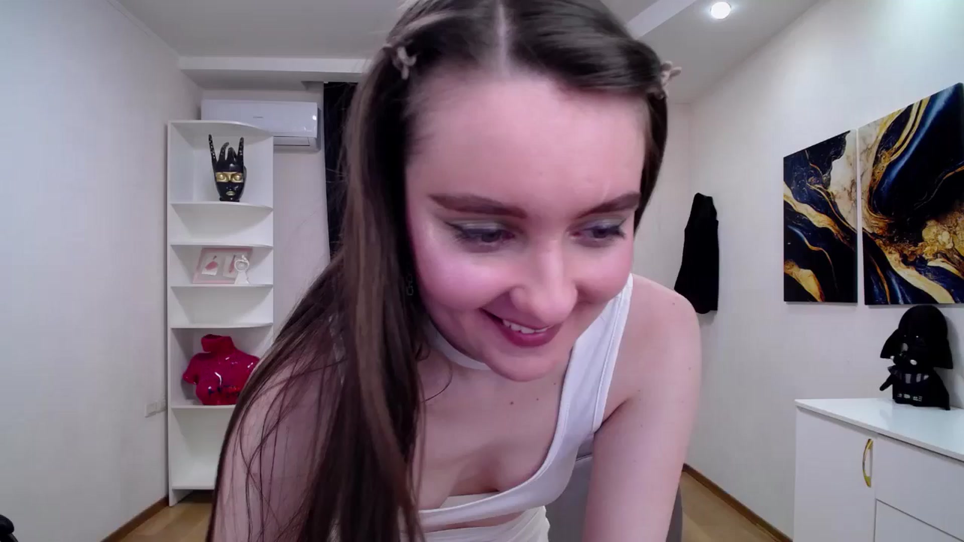 Gallery image thumbnail from Milim_Nava's myfreecams stream on, 05/13/2025, 08:56 image 19 of 20