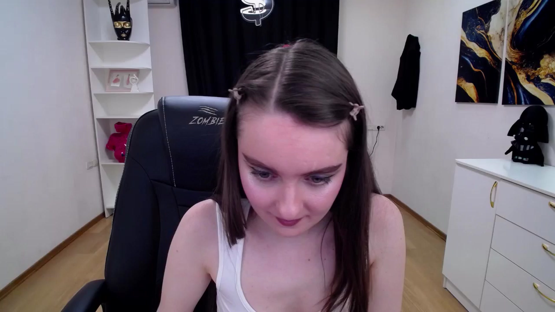 Gallery image thumbnail from Milim_Nava's myfreecams stream on, 05/13/2025, 08:56 image 5 of 20