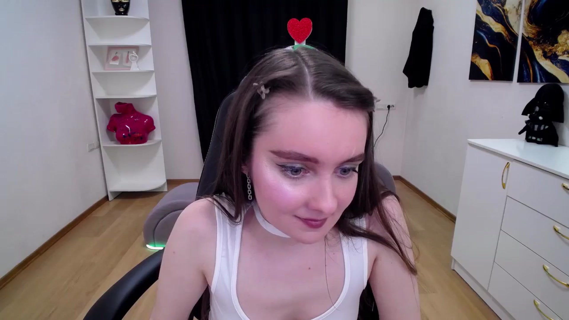Gallery image thumbnail from Milim_Nava's myfreecams stream on, 05/13/2025, 08:56 image 12 of 20