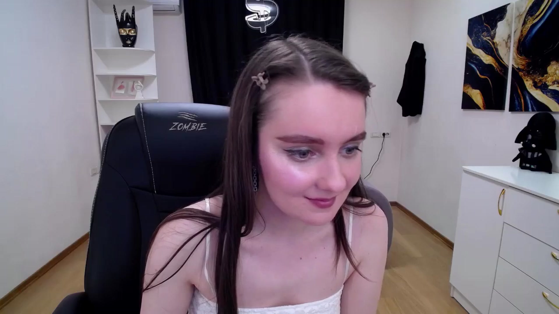 Gallery image thumbnail from Milim_Nava's myfreecams stream on, 05/13/2025, 11:07 image 6 of 20