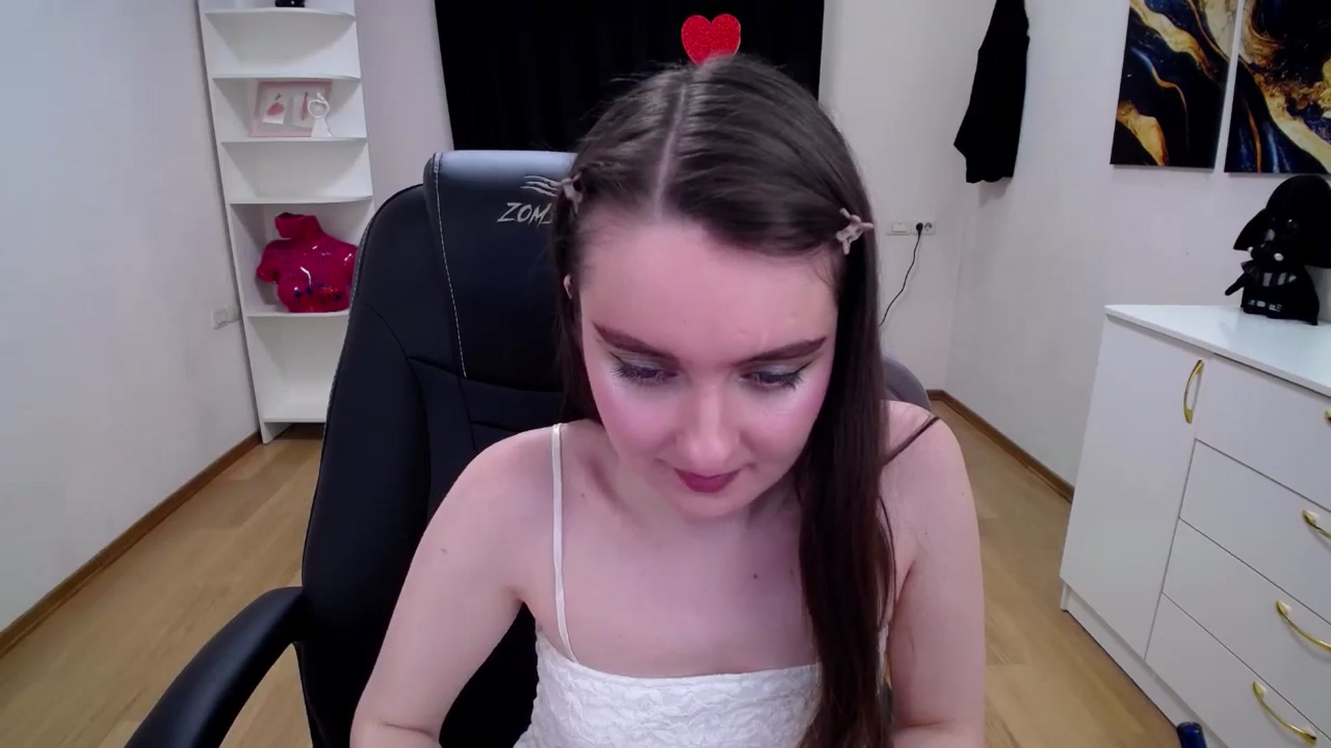 Gallery image thumbnail from Milim_Nava's myfreecams stream on, 05/13/2025, 11:07 image 11 of 20