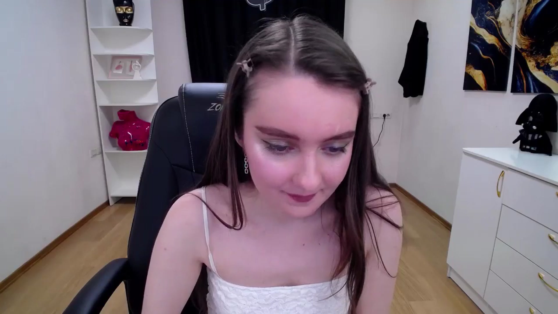 Gallery image thumbnail from Milim_Nava's myfreecams stream on, 05/13/2025, 11:07 image 20 of 20