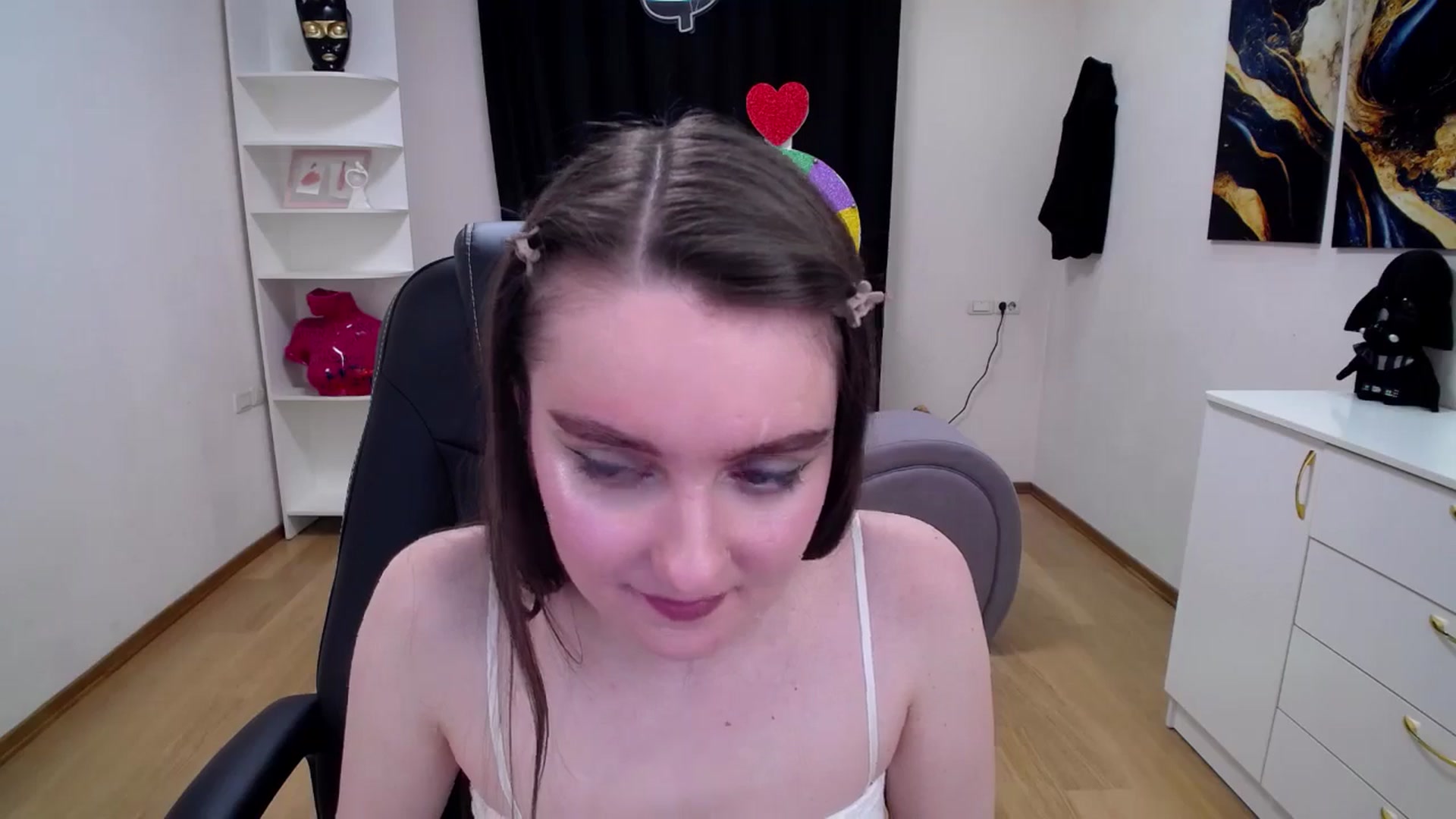 Gallery image thumbnail from Milim_Nava's myfreecams stream on, 05/13/2025, 11:07 image 3 of 20
