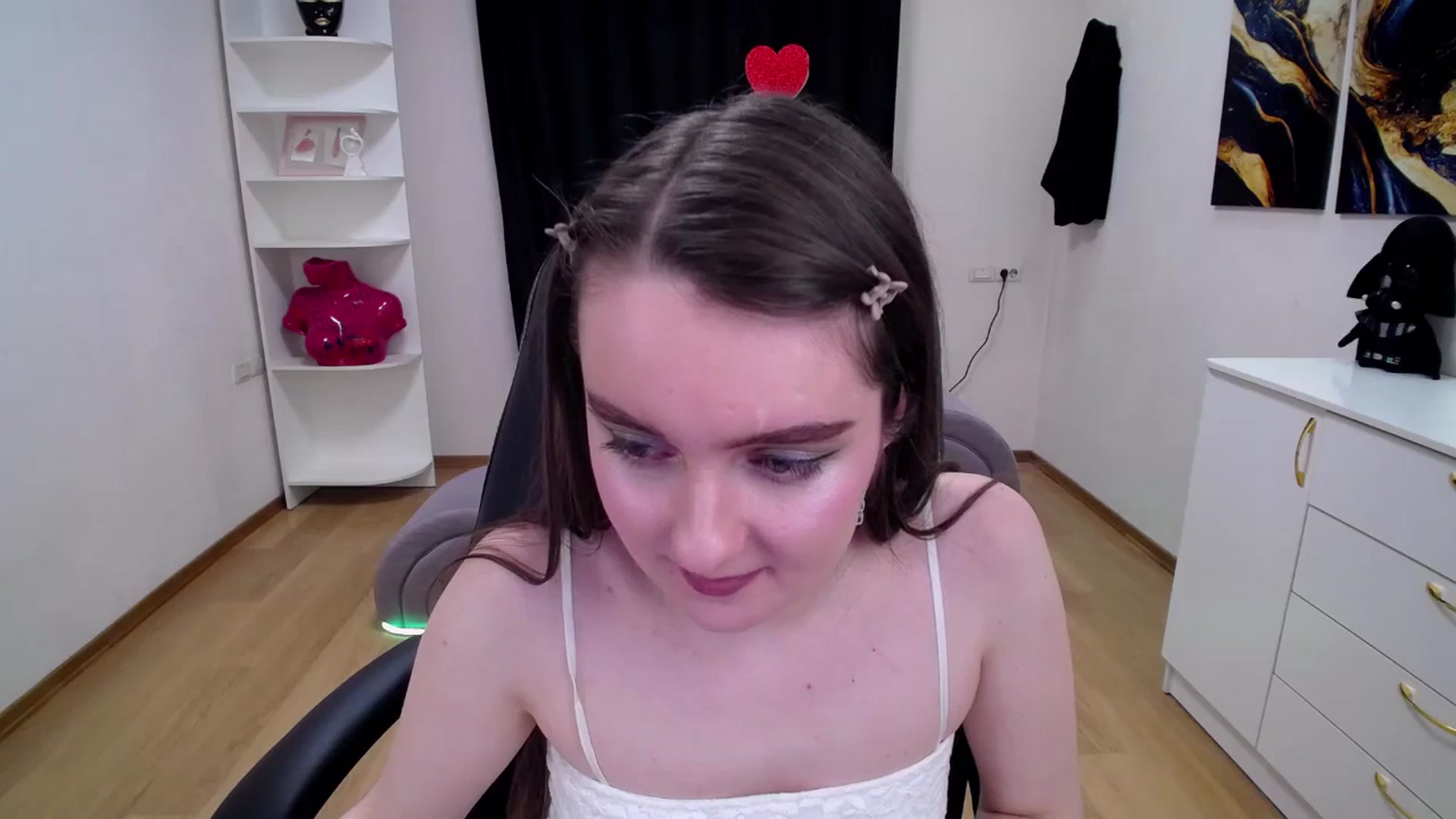 Gallery image thumbnail from Milim_Nava's myfreecams stream on, 05/13/2025, 11:07 image 15 of 20