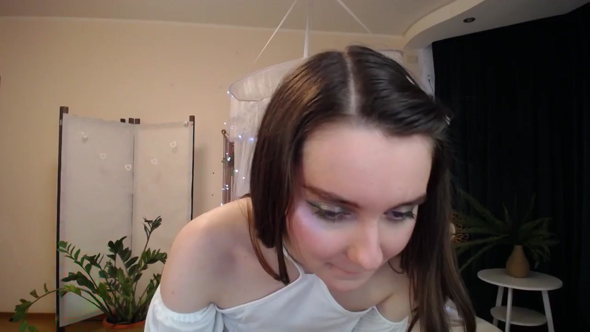 Gallery image thumbnail from Milim_Nava's myfreecams stream on, 05/14/2025, 09:27 image 7 of 20