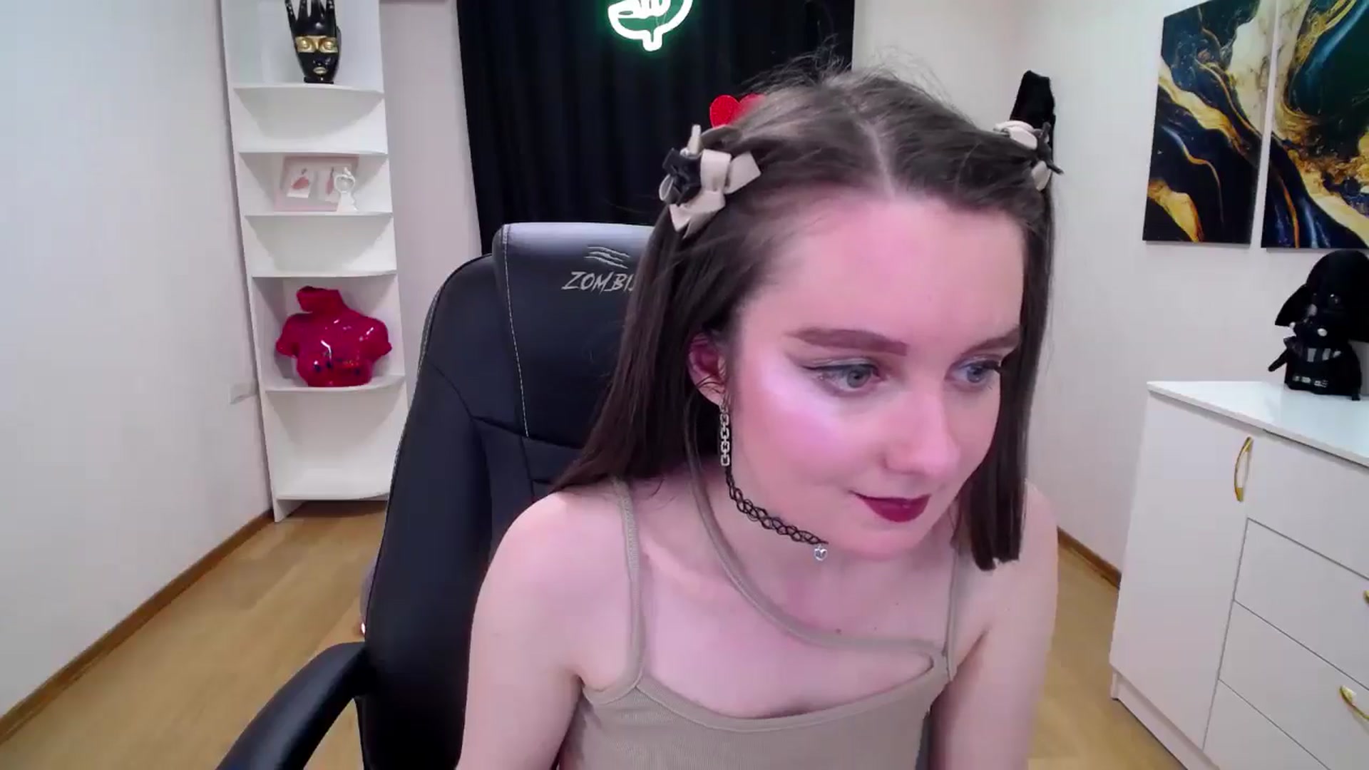 Gallery image thumbnail from Milim_Nava's myfreecams stream on, 05/15/2025, 06:25 image 3 of 20