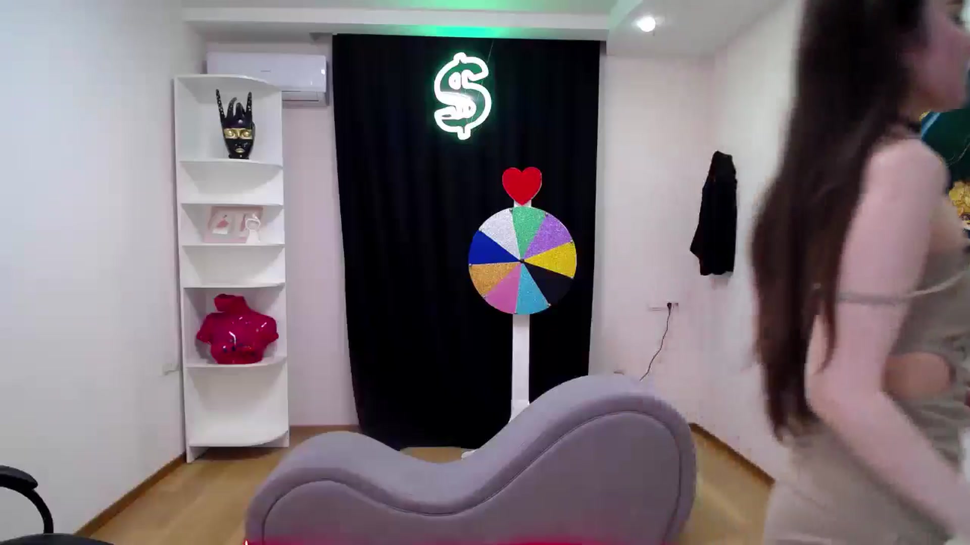 Gallery image thumbnail from Milim_Nava's myfreecams stream on, 05/15/2025, 06:25 image 16 of 20