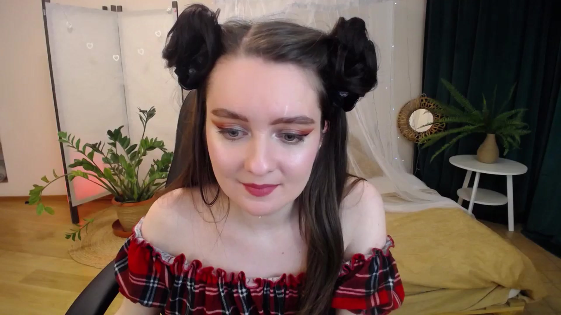 Gallery image thumbnail from Milim_Nava's myfreecams stream on, 05/16/2025, 18:40 image 8 of 20