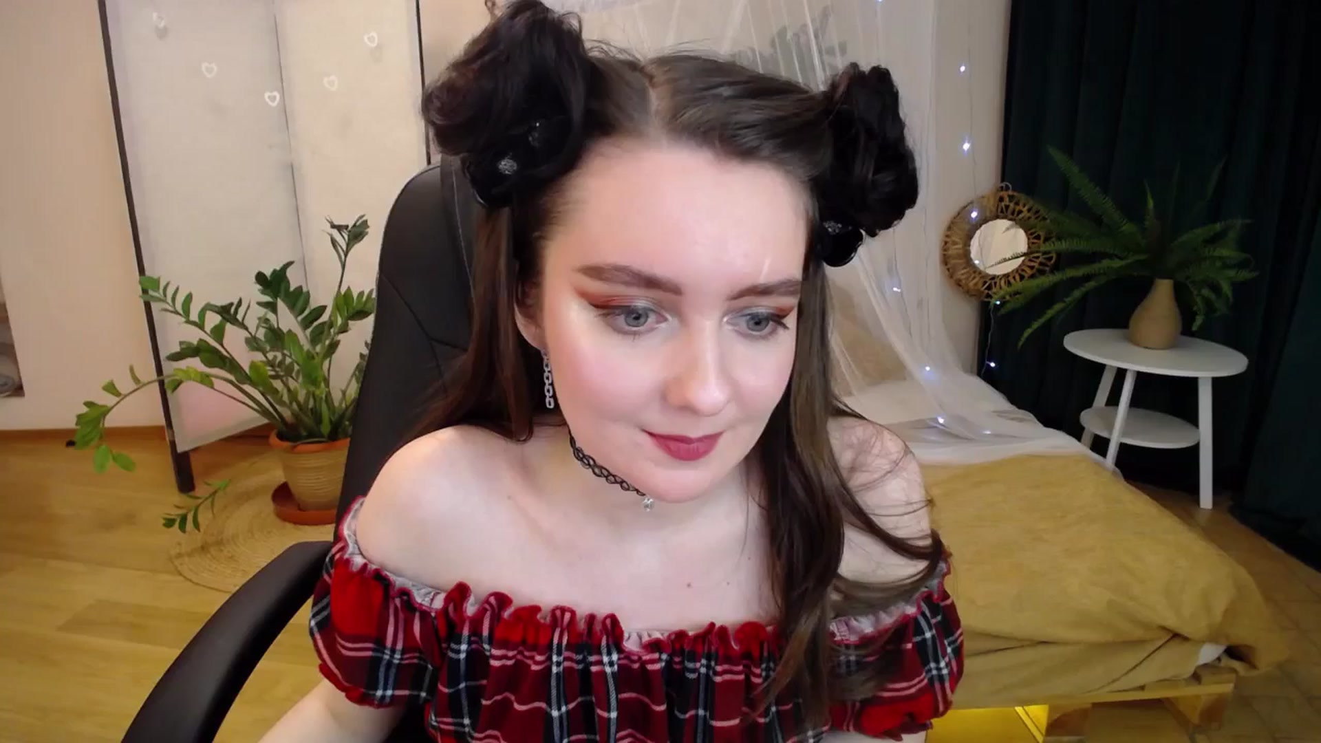 Gallery image thumbnail from Milim_Nava's myfreecams stream on, 05/16/2025, 20:01 image 16 of 20