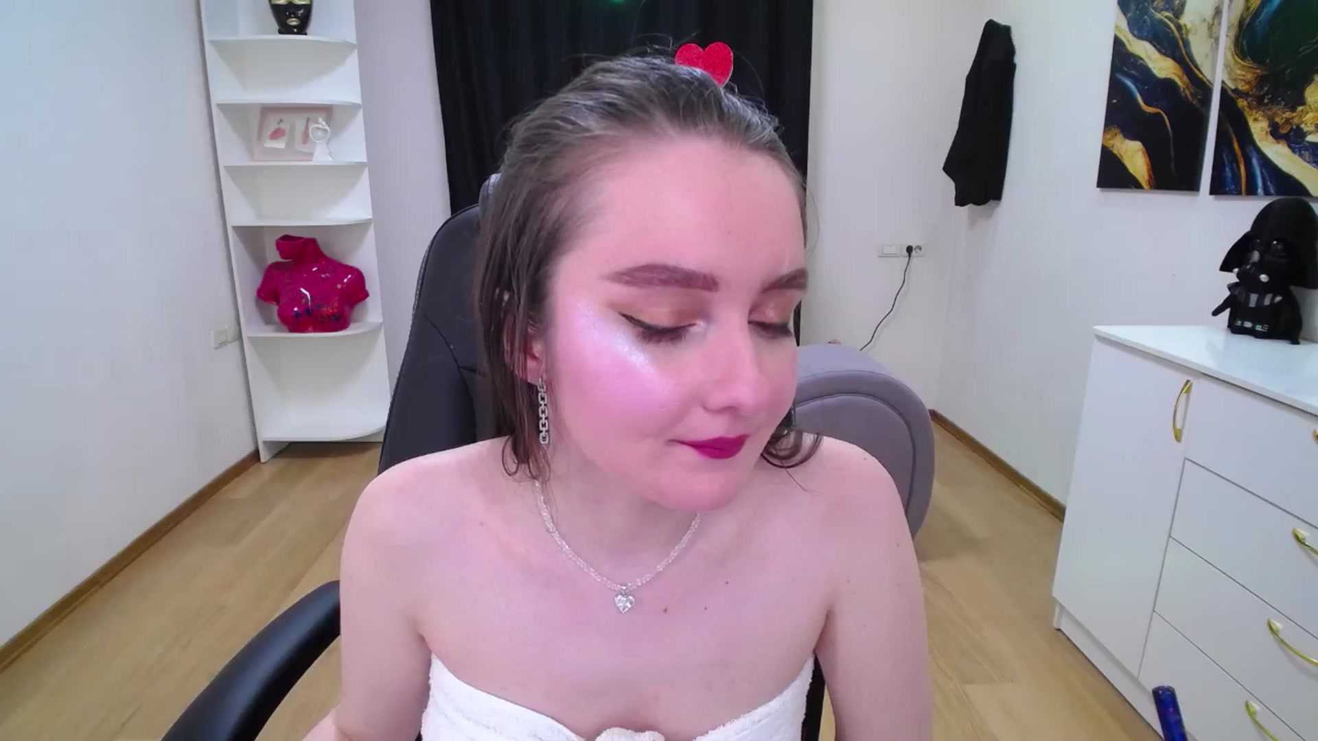 Gallery image thumbnail from Milim_Nava's myfreecams stream on, 05/17/2025, 21:53 image 17 of 20