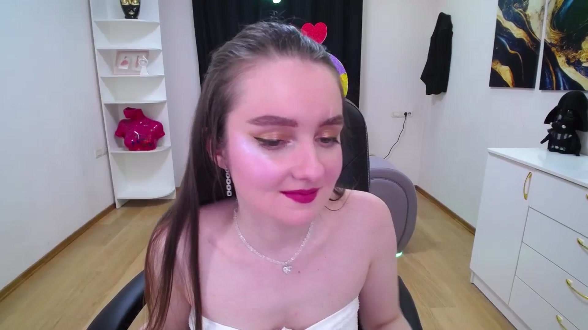 Gallery image thumbnail from Milim_Nava's myfreecams stream on, 05/17/2025, 21:53 image 12 of 20