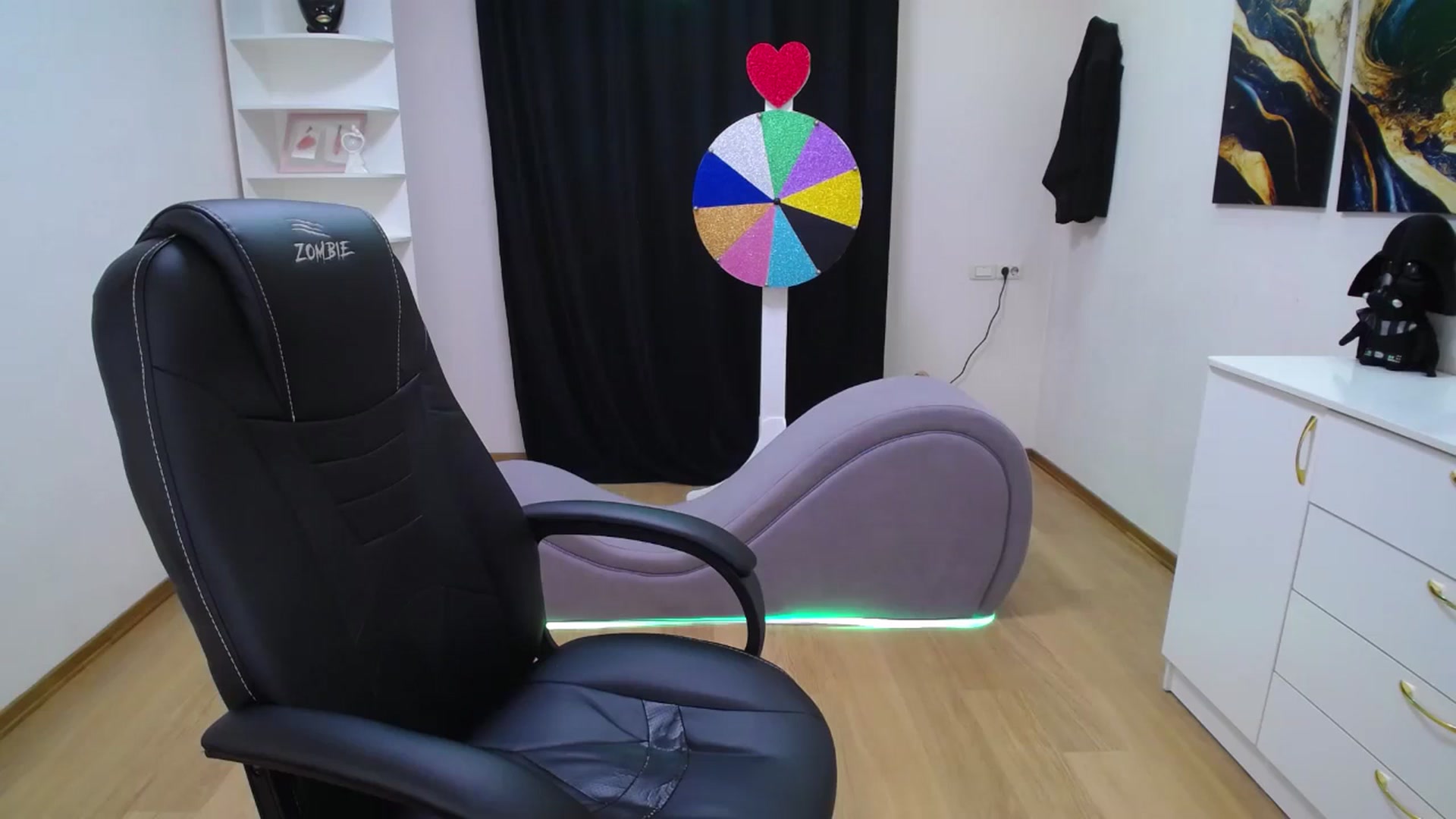 Gallery image thumbnail from Milim_Nava's myfreecams stream on, 05/17/2025, 21:53 image 1 of 20