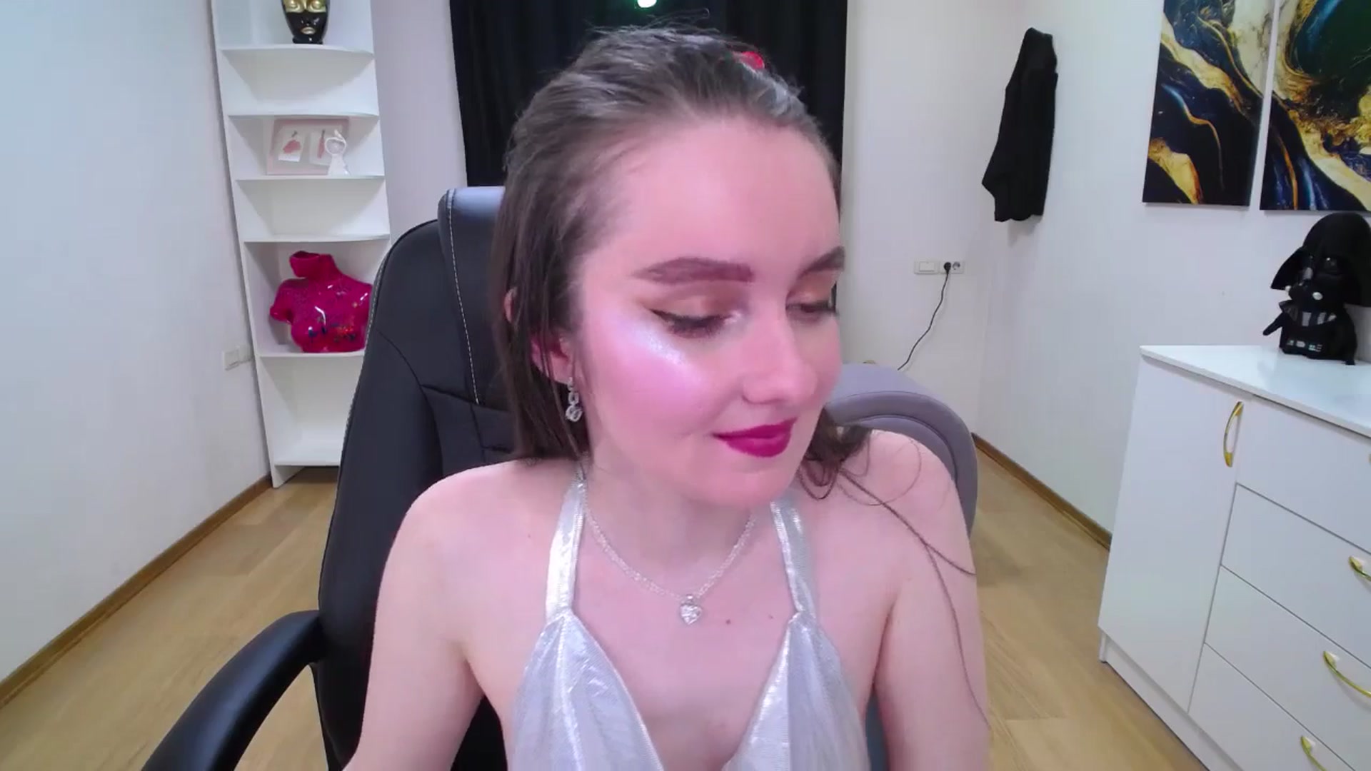 Gallery image thumbnail from Milim_Nava's myfreecams stream on, 05/18/2025, 24:29 image 3 of 20