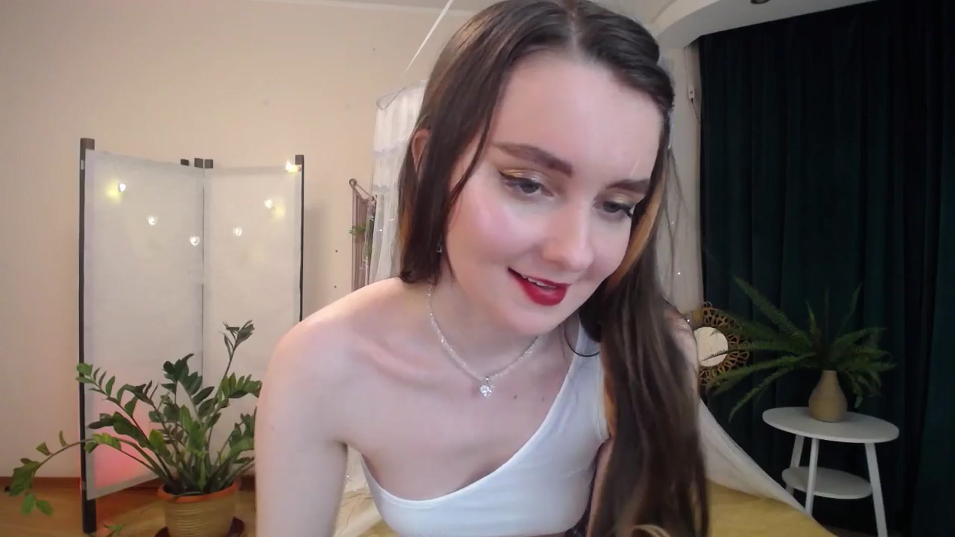 Gallery image thumbnail from Milim_Nava's myfreecams stream on, 05/18/2025, 18:29 image 11 of 20