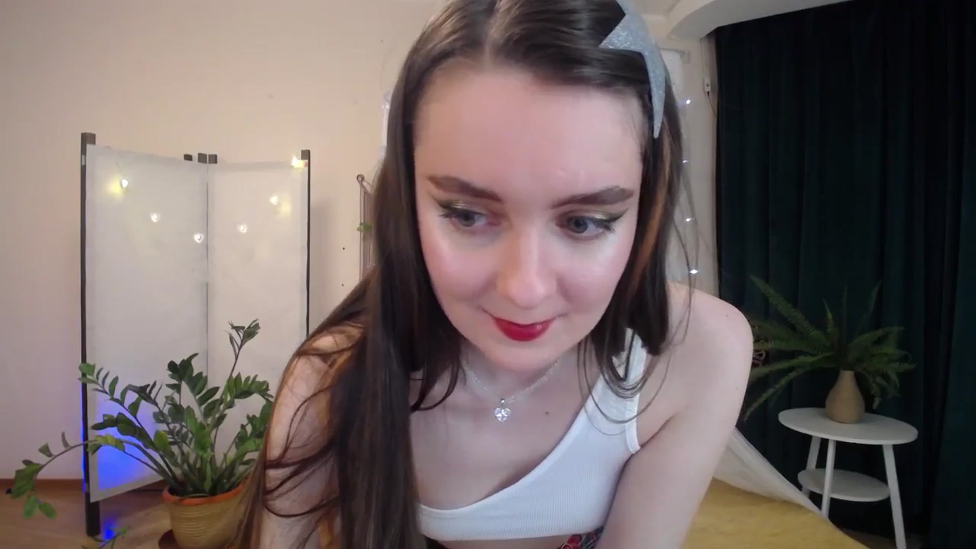 Gallery image thumbnail from Milim_Nava's myfreecams stream on, 05/18/2025, 18:29 image 15 of 20