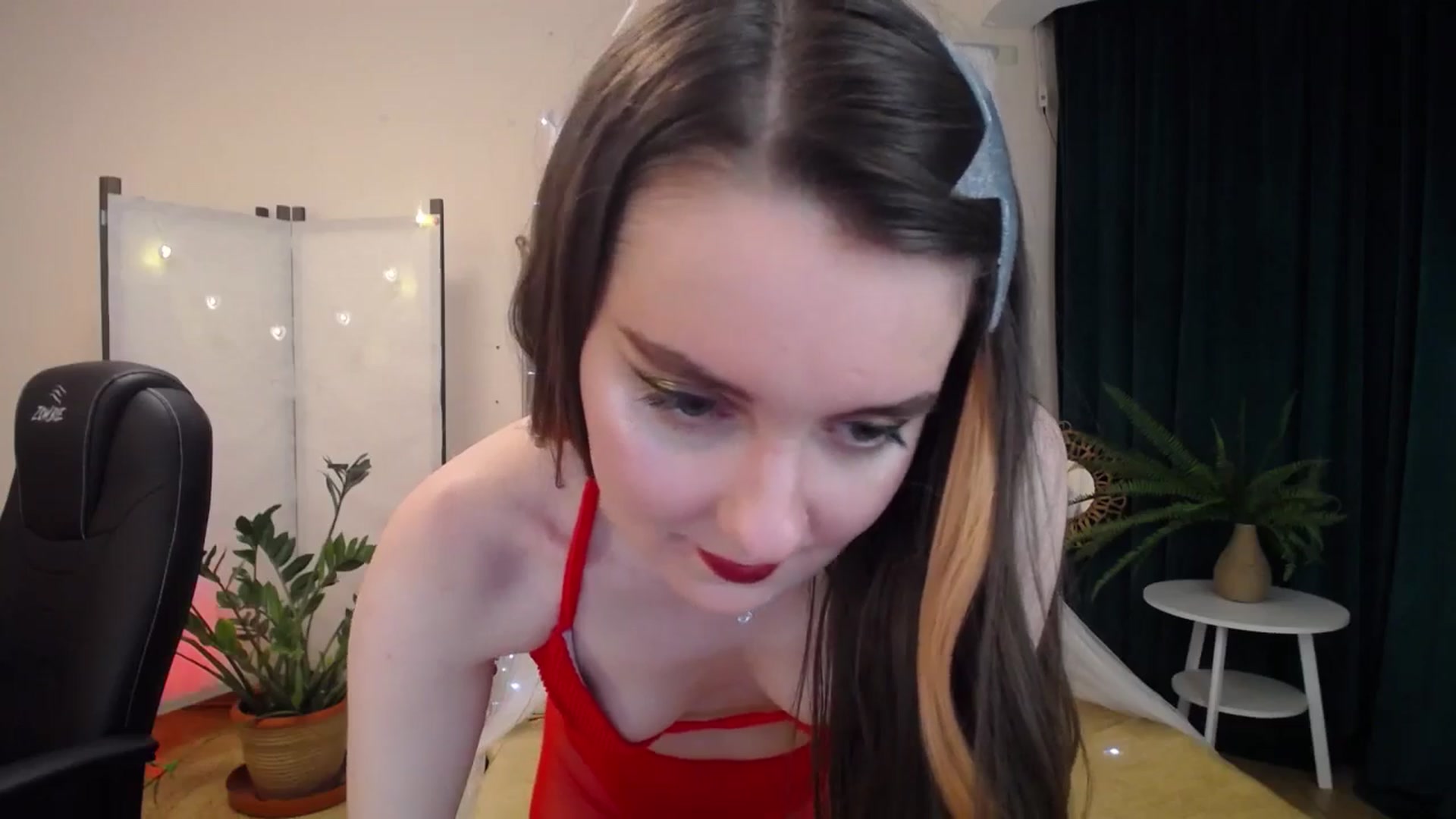 Gallery image thumbnail from Milim_Nava's myfreecams stream on, 05/18/2025, 20:59 image 19 of 20