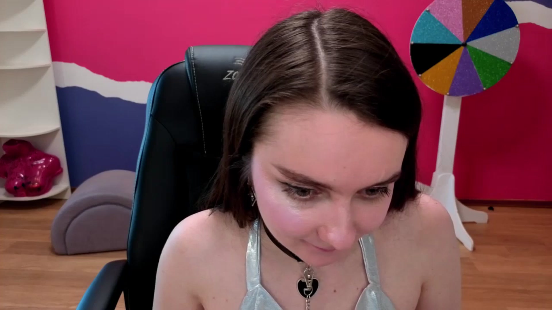 Gallery image thumbnail from Milim_Nava's myfreecams stream on, 05/27/2025, 09:13 image 14 of 20