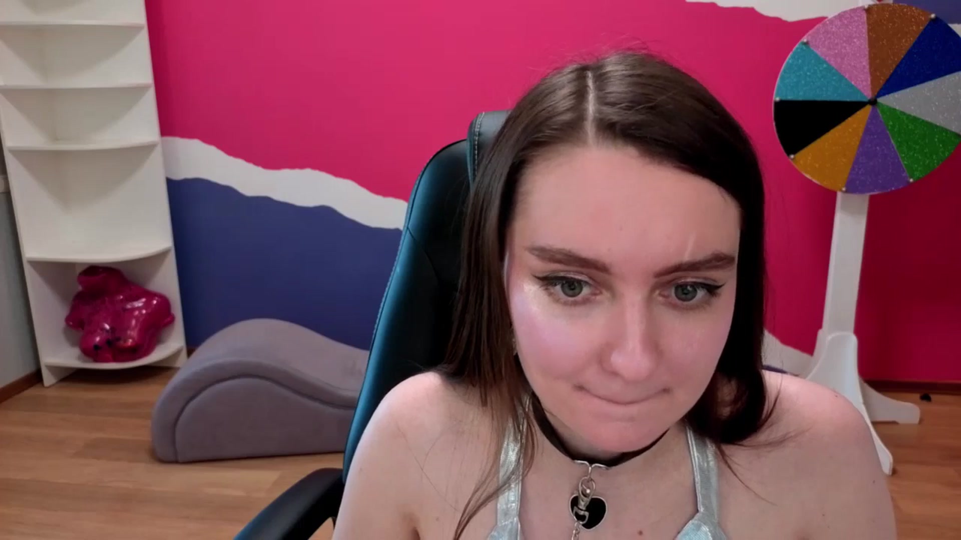 Gallery image thumbnail from Milim_Nava's myfreecams stream on, 05/27/2025, 09:50 image 2 of 20
