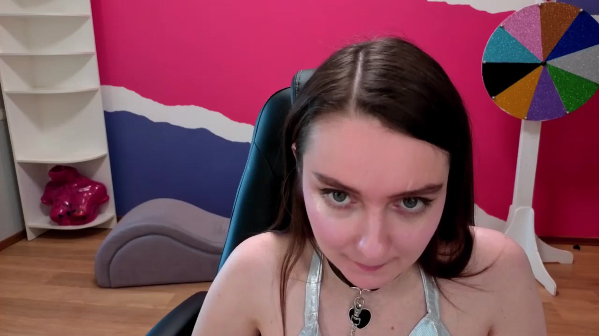 Gallery image thumbnail from Milim_Nava's myfreecams stream on, 05/27/2025, 09:50 image 3 of 20