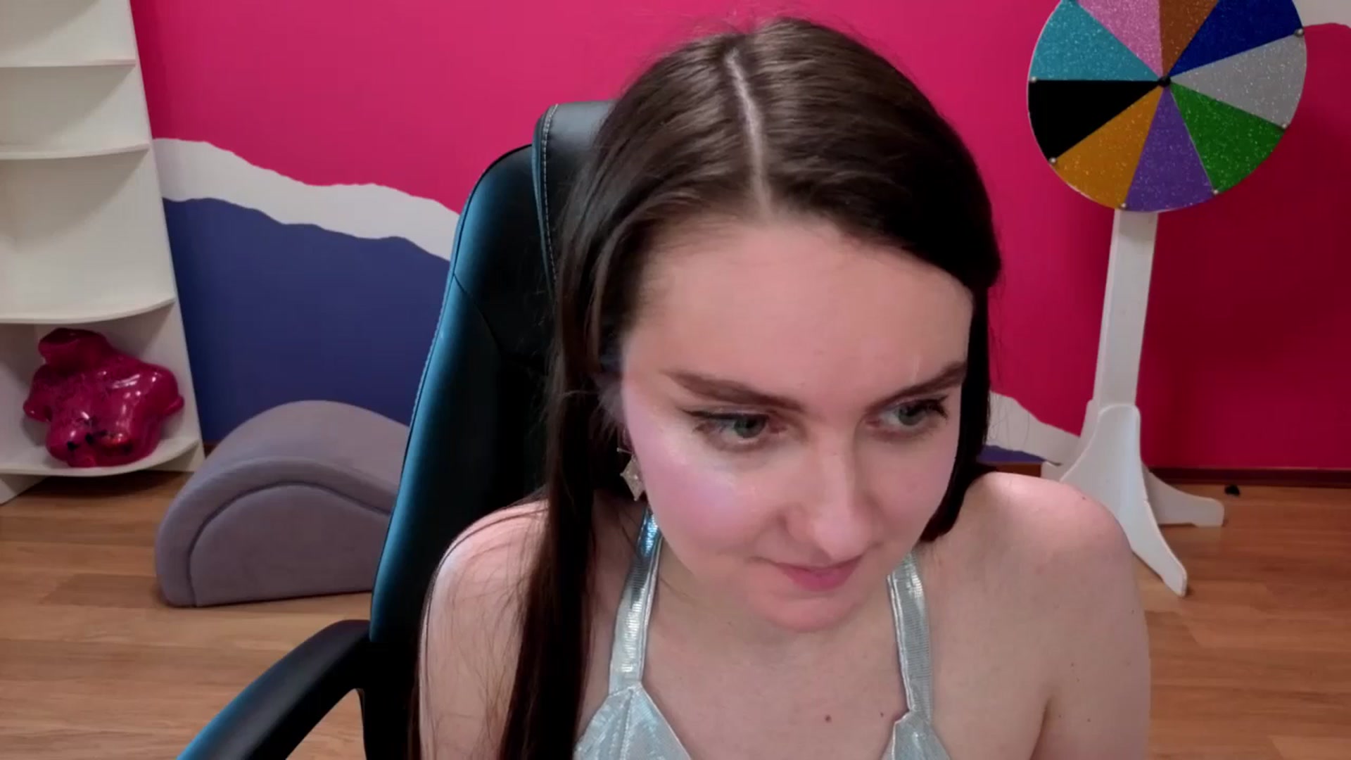 Gallery image thumbnail from Milim_Nava's myfreecams stream on, 05/27/2025, 10:23 image 7 of 20