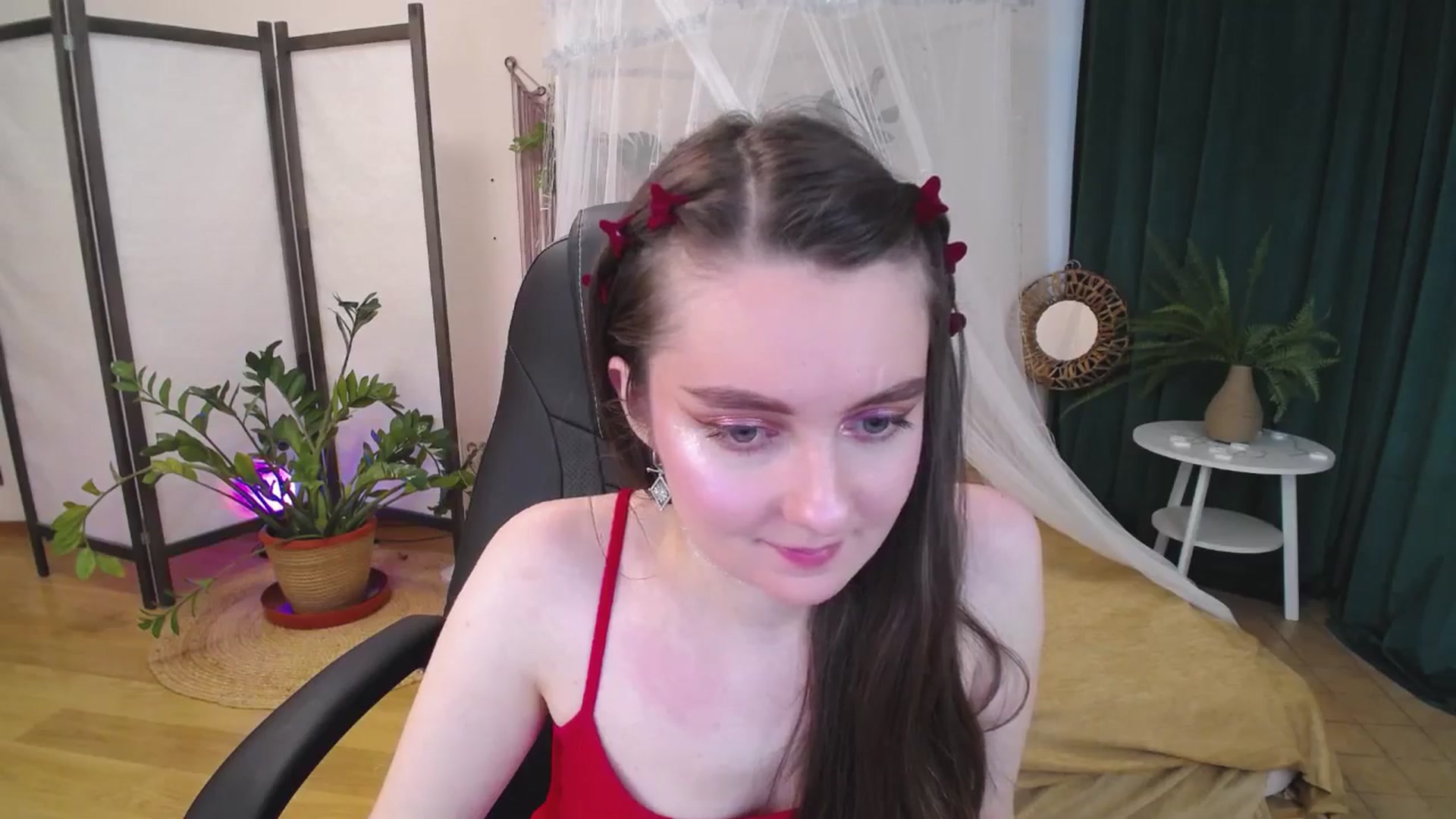 Gallery image thumbnail from Milim_Nava's myfreecams stream on, 05/28/2025, 08:08 image 20 of 20