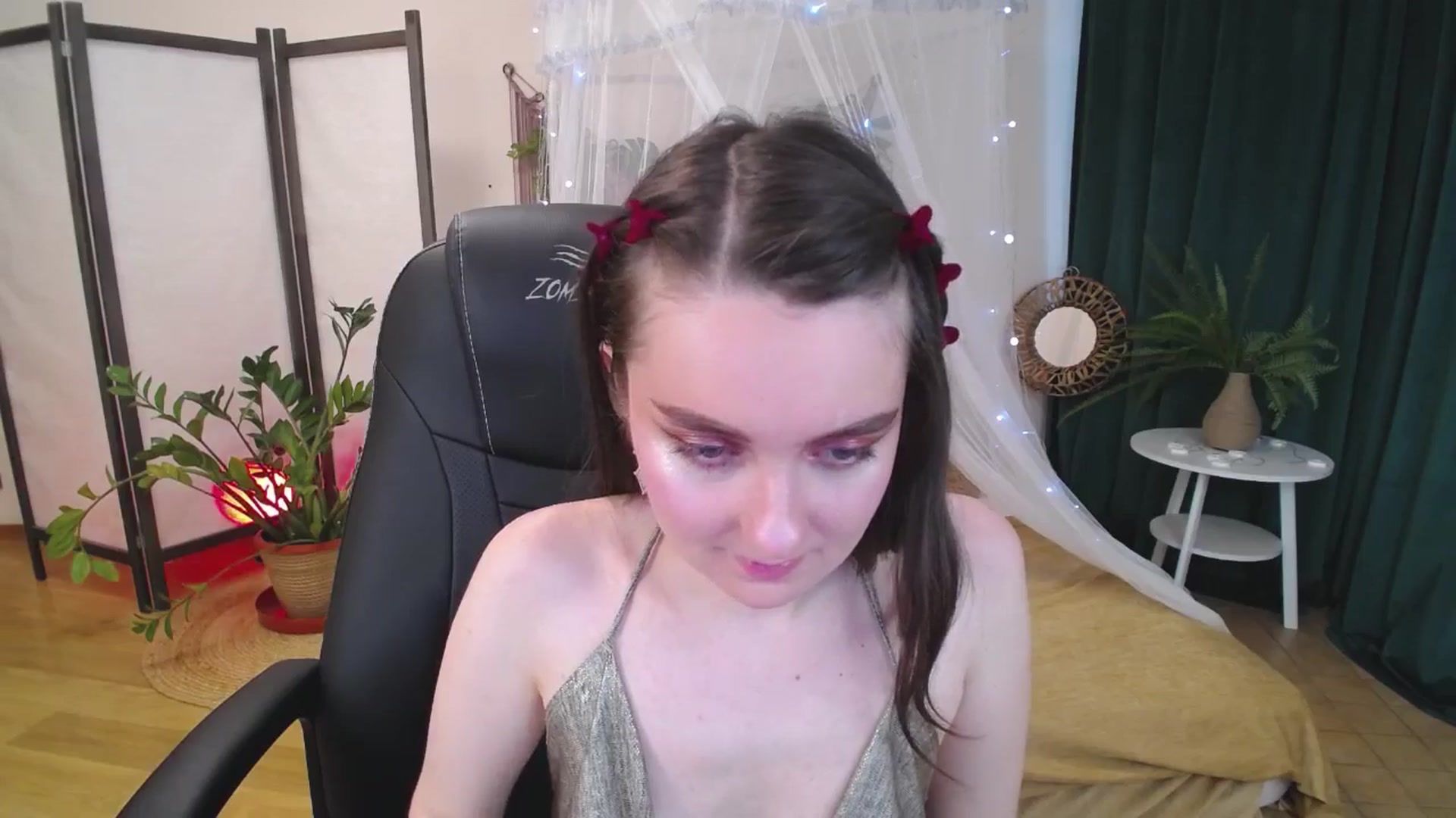Gallery image thumbnail from Milim_Nava's myfreecams stream on, 05/28/2025, 10:39 image 3 of 20