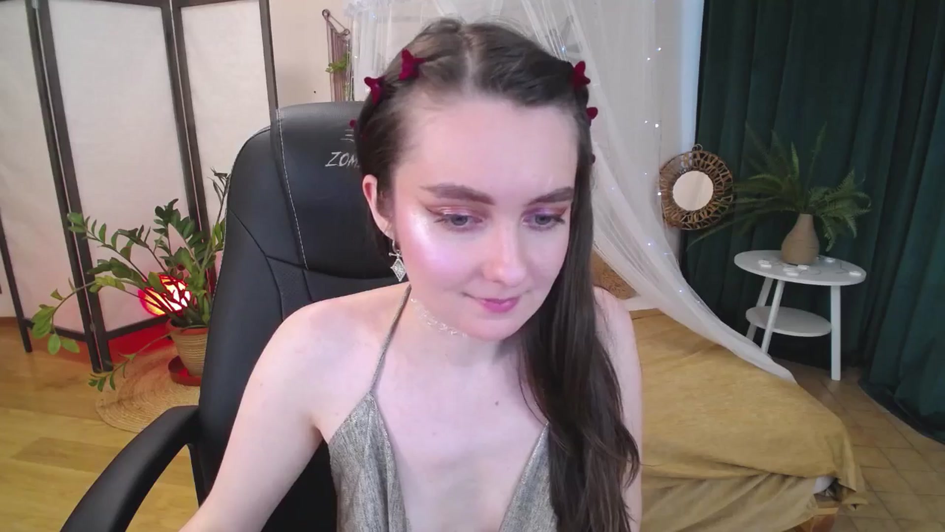 Gallery image thumbnail from Milim_Nava's myfreecams stream on, 05/28/2025, 10:39 image 13 of 20