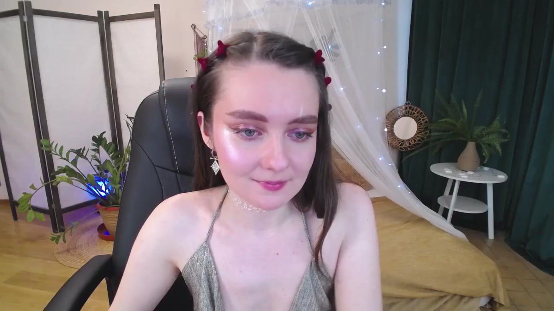 Gallery image thumbnail from Milim_Nava's myfreecams stream on, 05/28/2025, 10:39 image 9 of 20