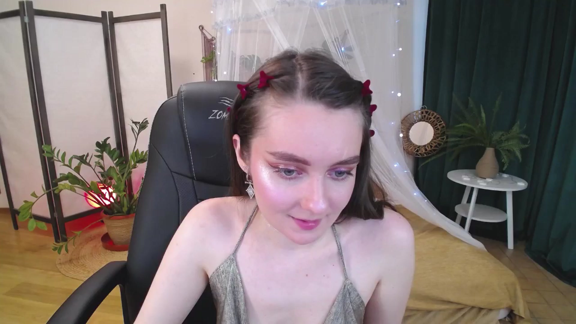 Gallery image thumbnail from Milim_Nava's myfreecams stream on, 05/28/2025, 10:39 image 7 of 20
