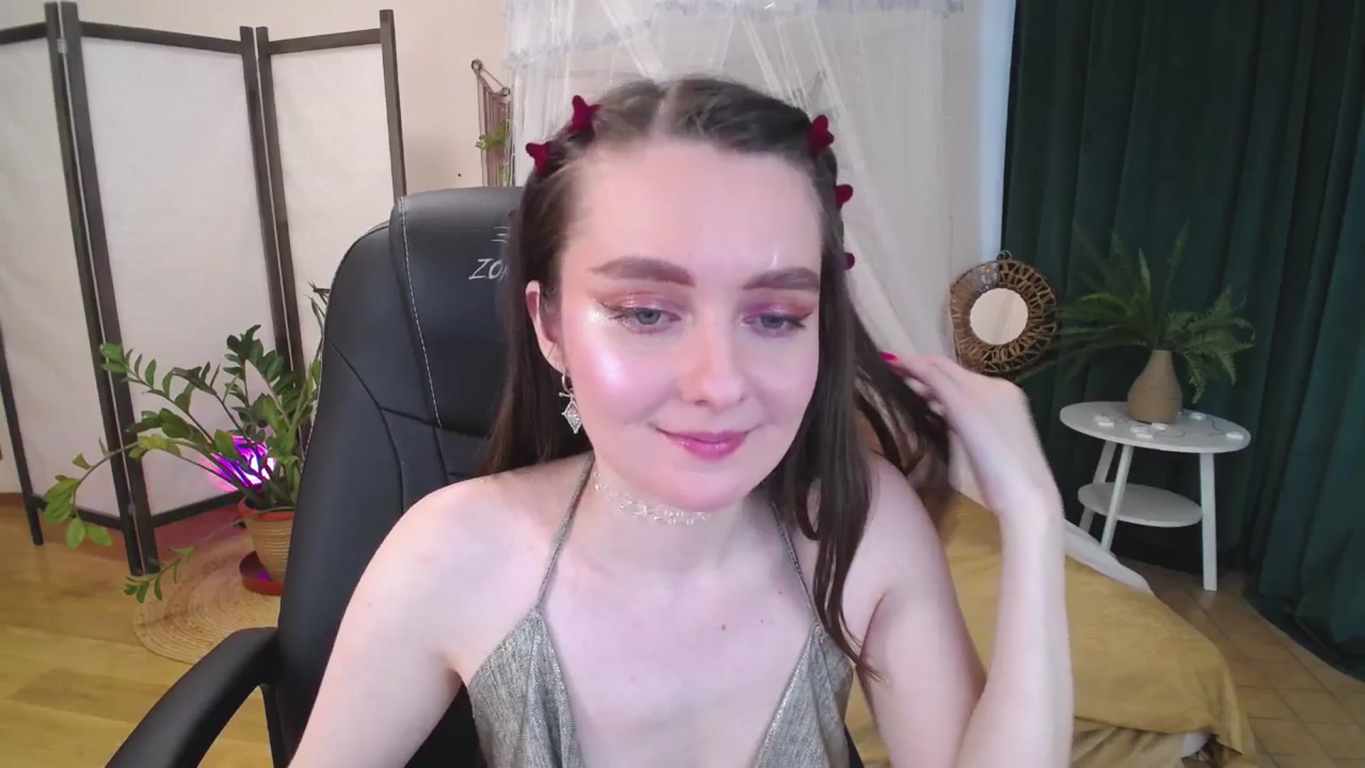 Gallery image thumbnail from Milim_Nava's myfreecams stream on, 05/28/2025, 10:39 image 10 of 20