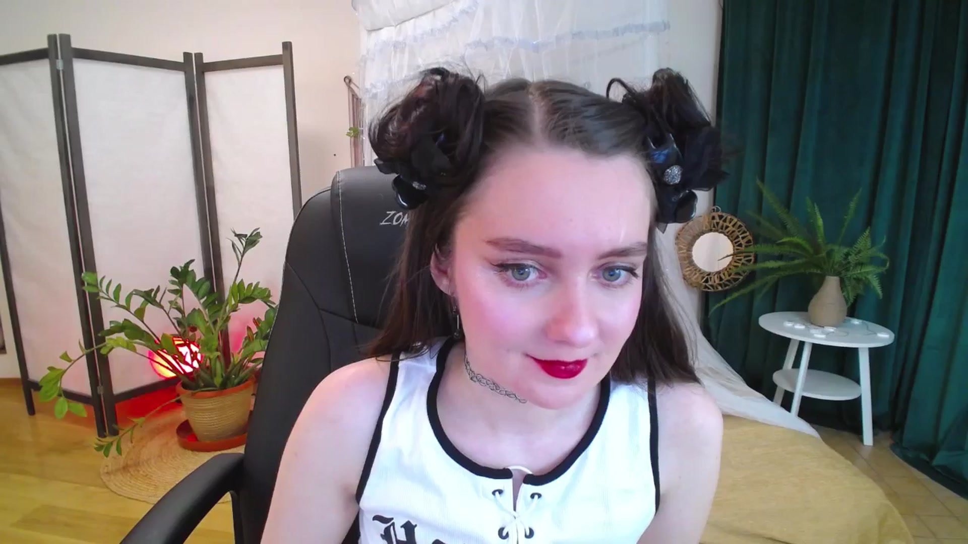 Gallery image thumbnail from Milim_Nava's myfreecams stream on, 05/30/2025, 18:45 image 4 of 20
