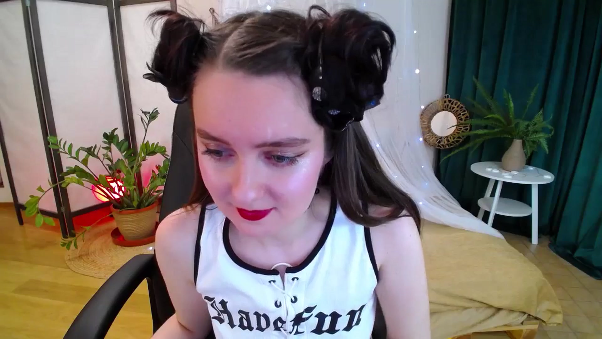 Gallery image thumbnail from Milim_Nava's myfreecams stream on, 05/30/2025, 20:35 image 18 of 20