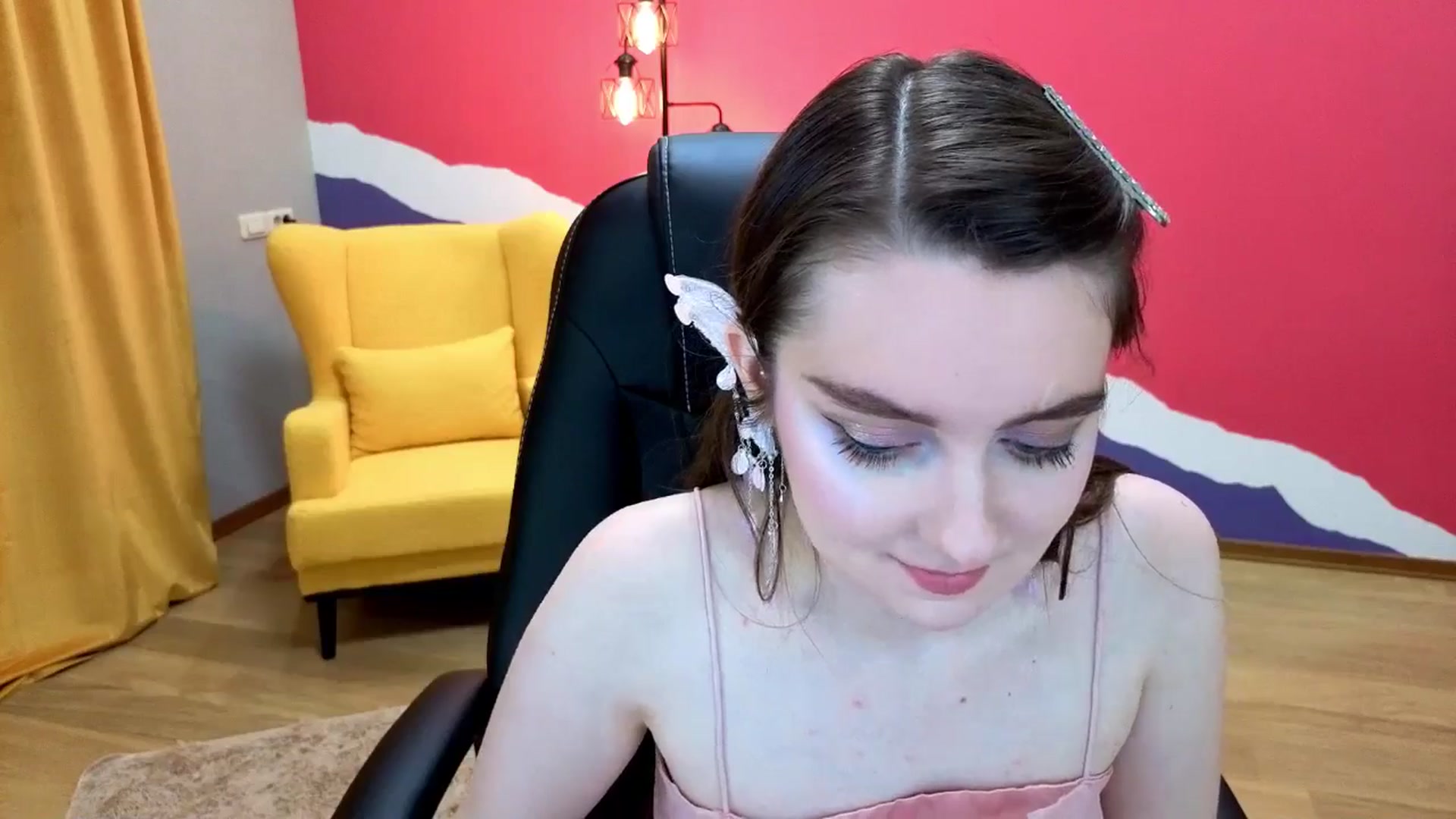Gallery image thumbnail from Milim_Nava's myfreecams stream on, 06/05/2025, 18:47 image 2 of 20