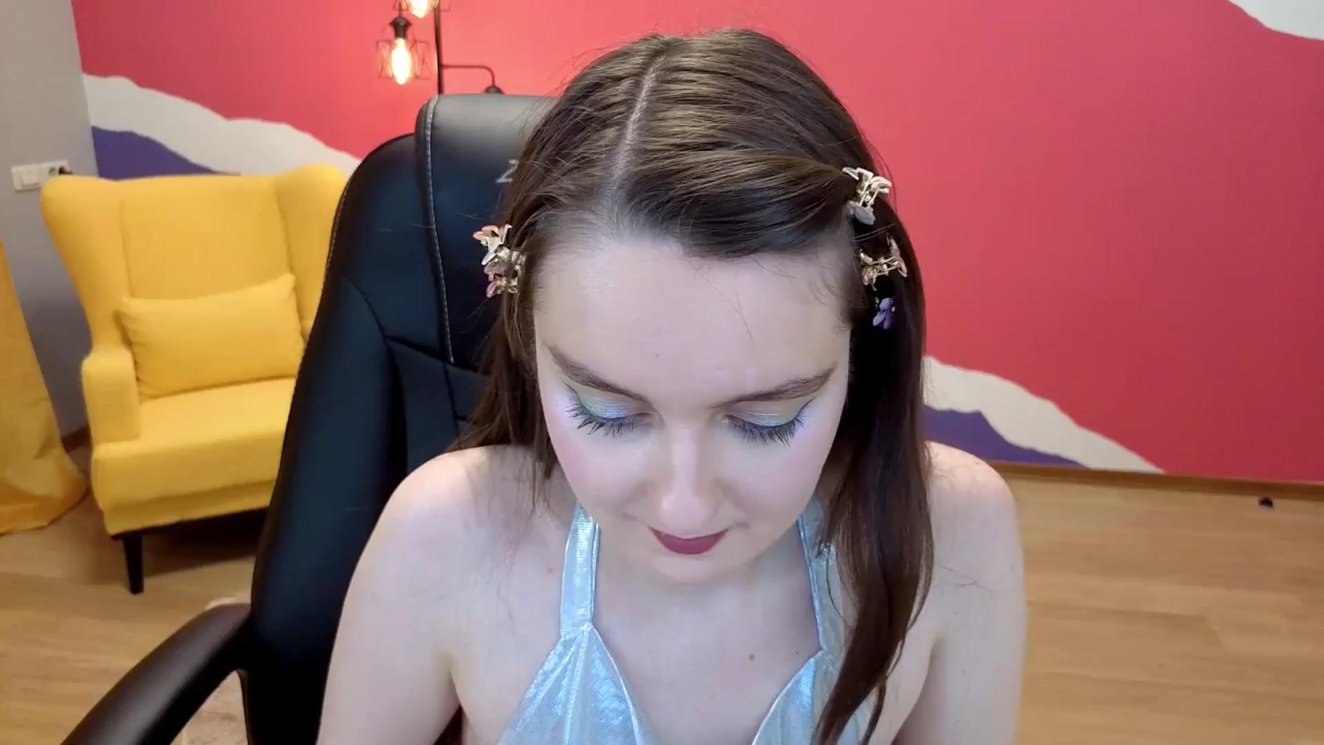 Gallery image thumbnail from Milim_Nava's myfreecams stream on, 06/08/2025, 16:37 image 1 of 20