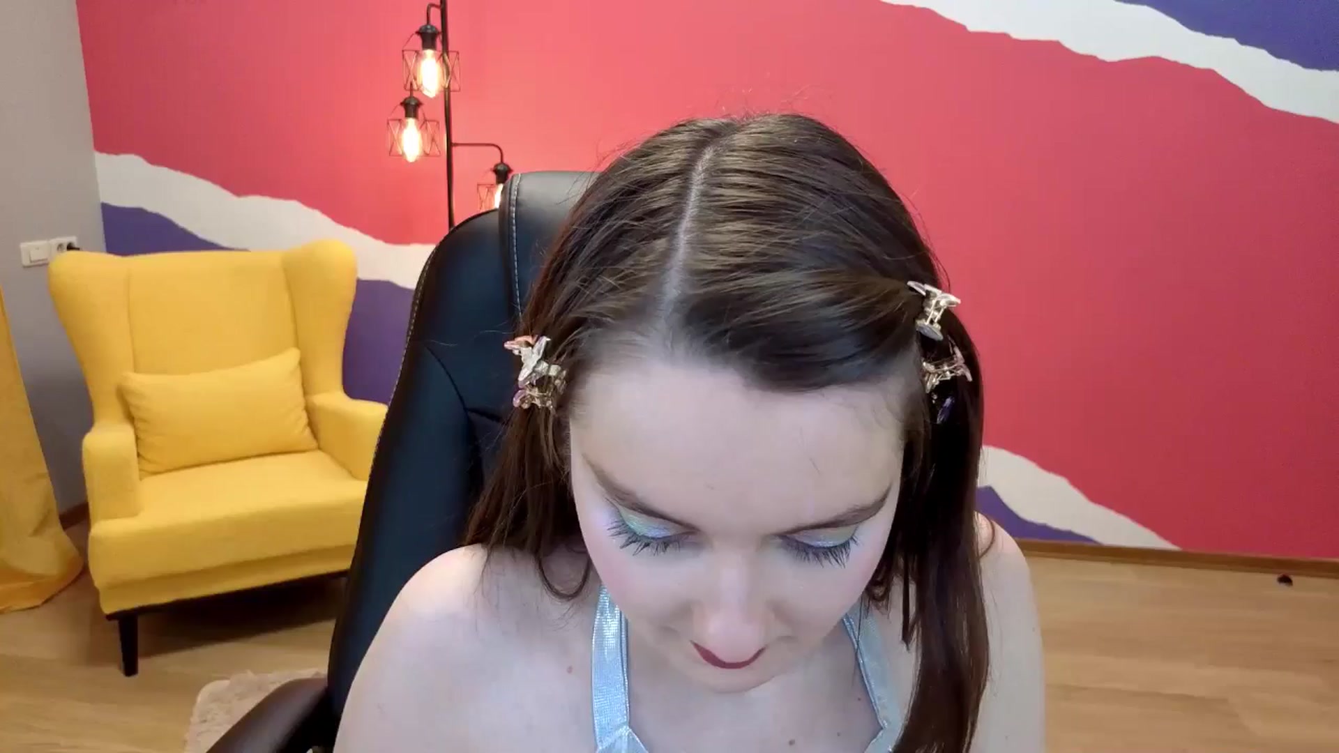 Gallery image thumbnail from Milim_Nava's myfreecams stream on, 06/08/2025, 16:37 image 10 of 20