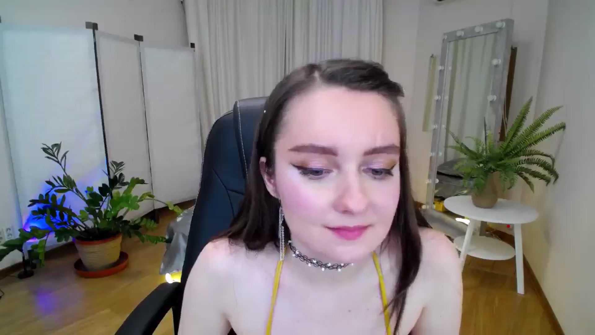 Gallery image thumbnail from Milim_Nava's myfreecams stream on, 06/13/2025, 20:29 image 5 of 20
